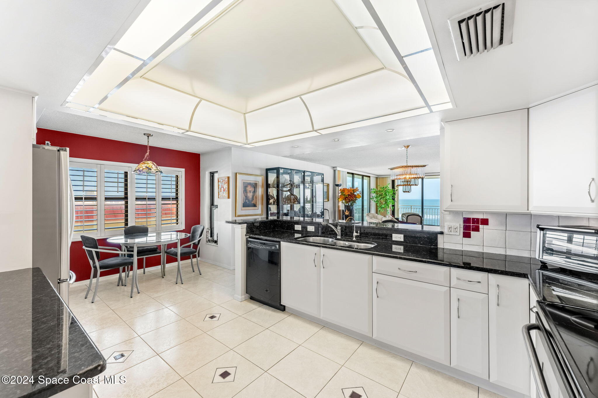 2835 N Highway A1a, 401