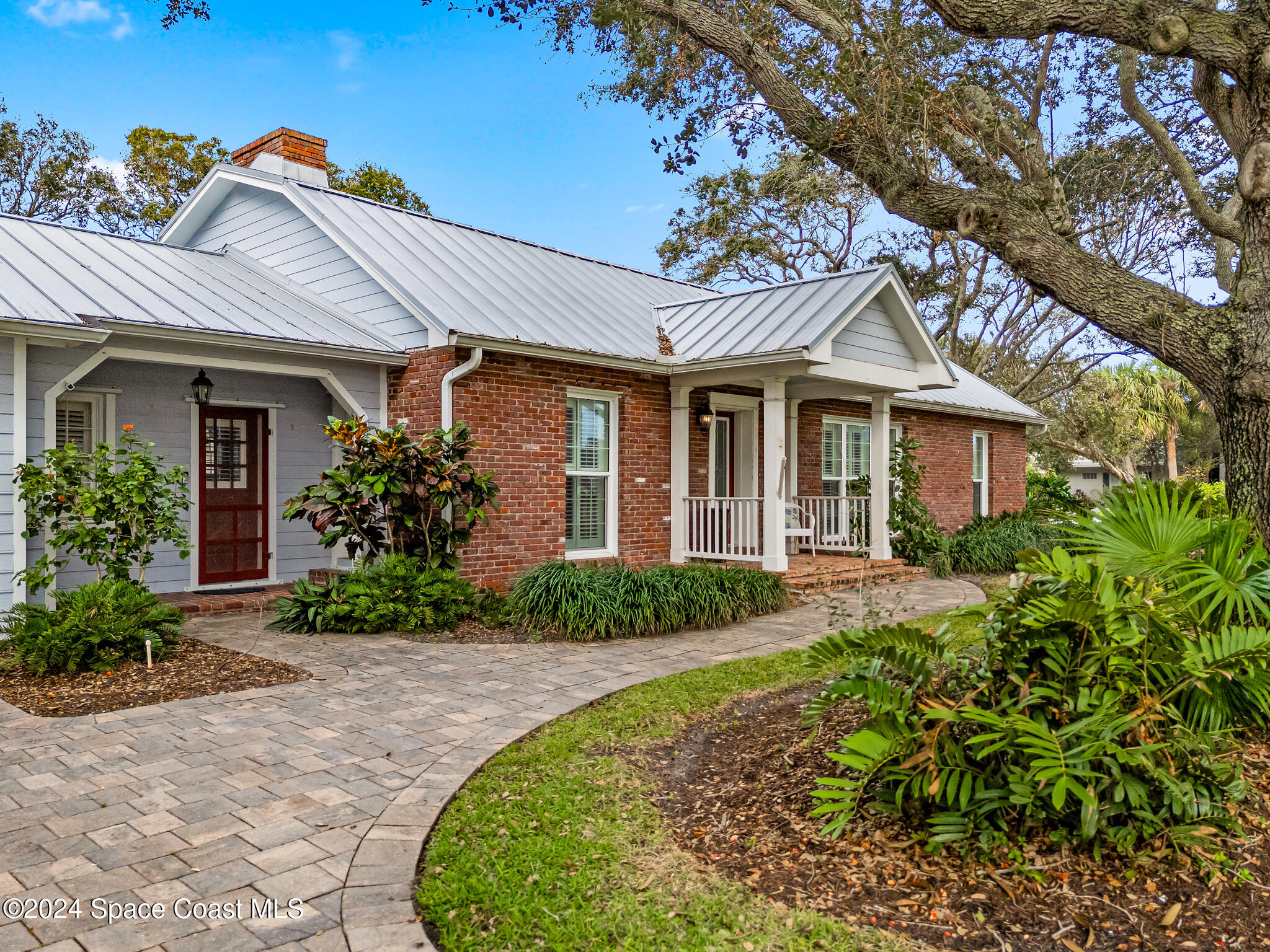 200 Melbourne Avenue
