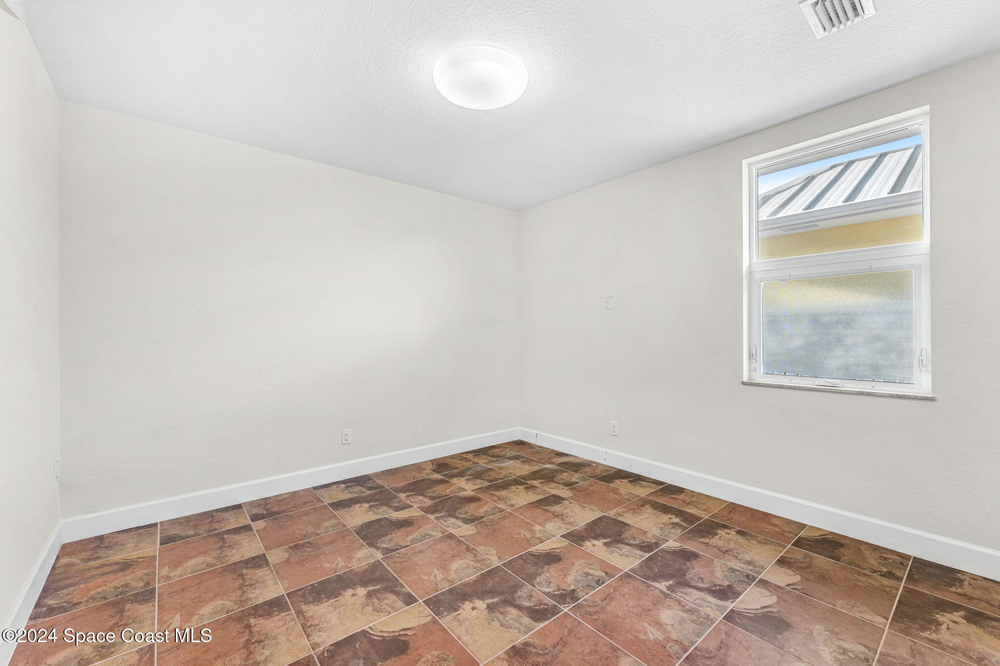 1600 Elm Drive E