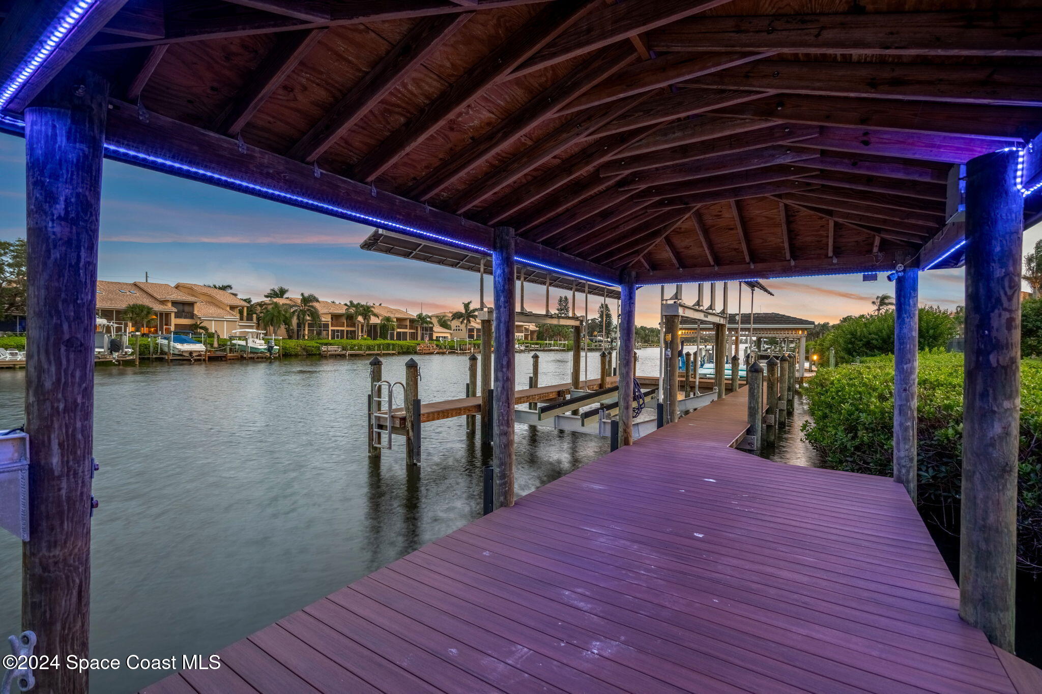 100 Lansing Island Drive