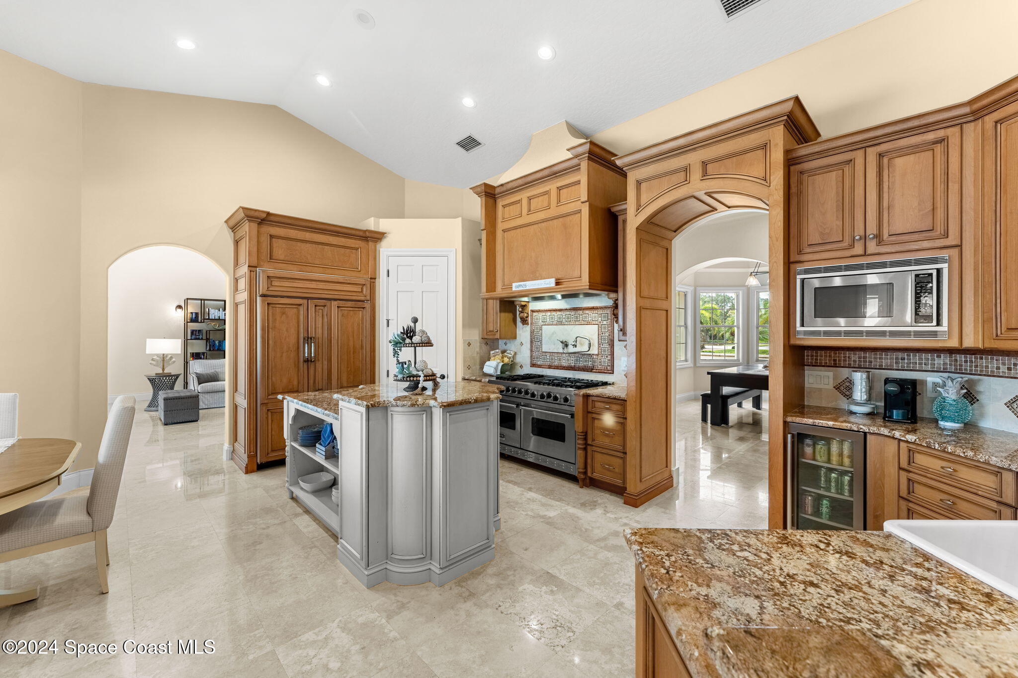 100 Lansing Island Drive