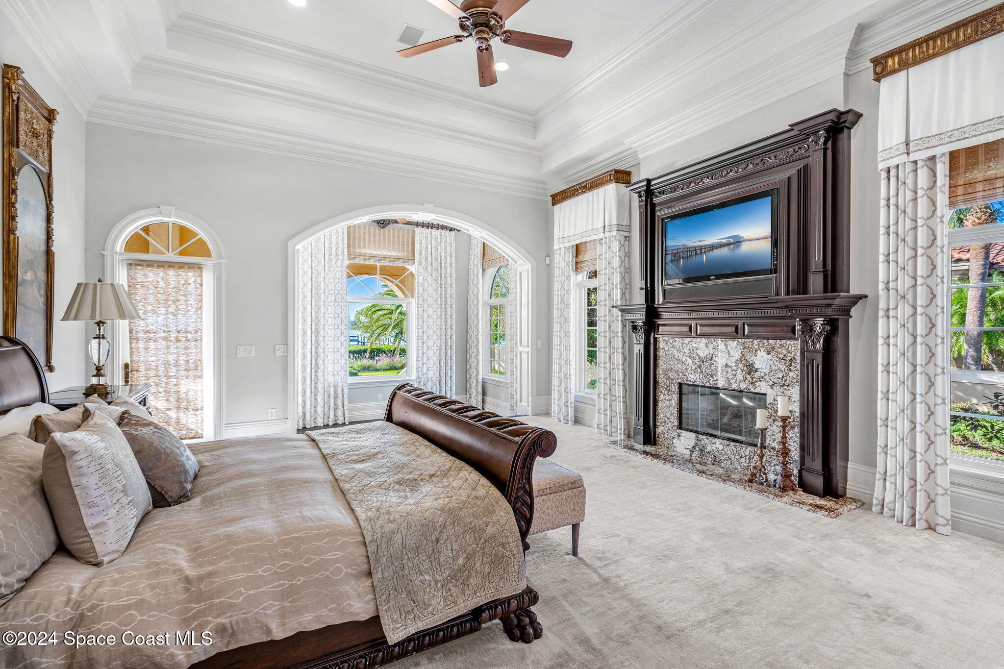 241 Lansing Island Drive