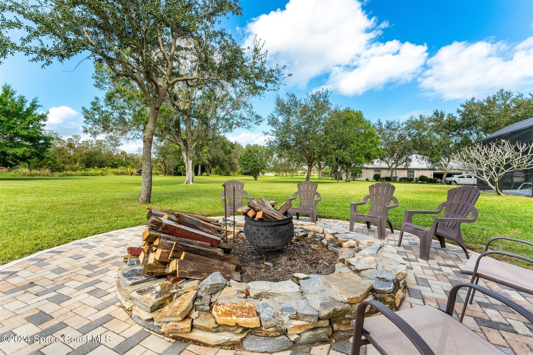 3962 Tradewinds Trail