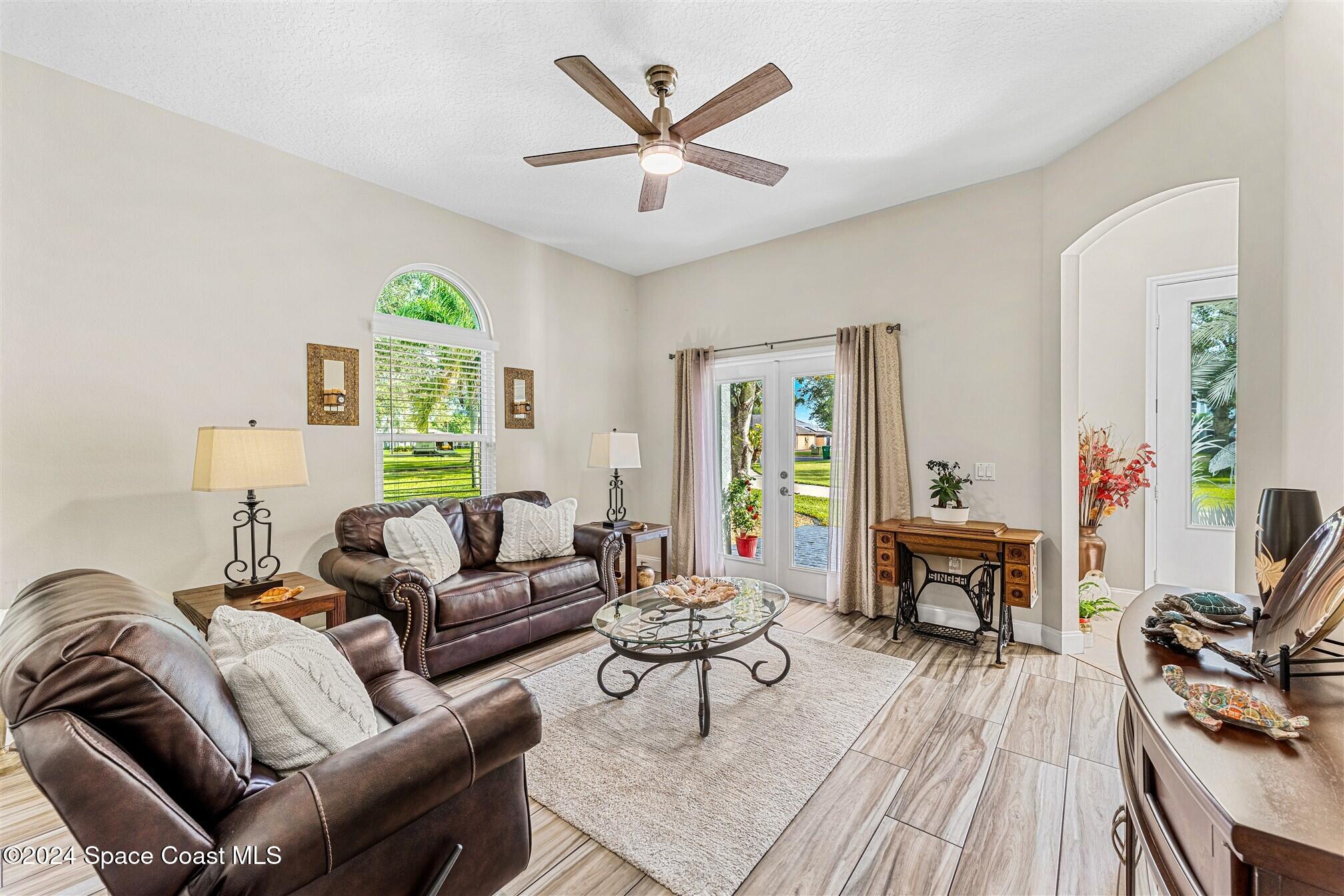 3962 Tradewinds Trail