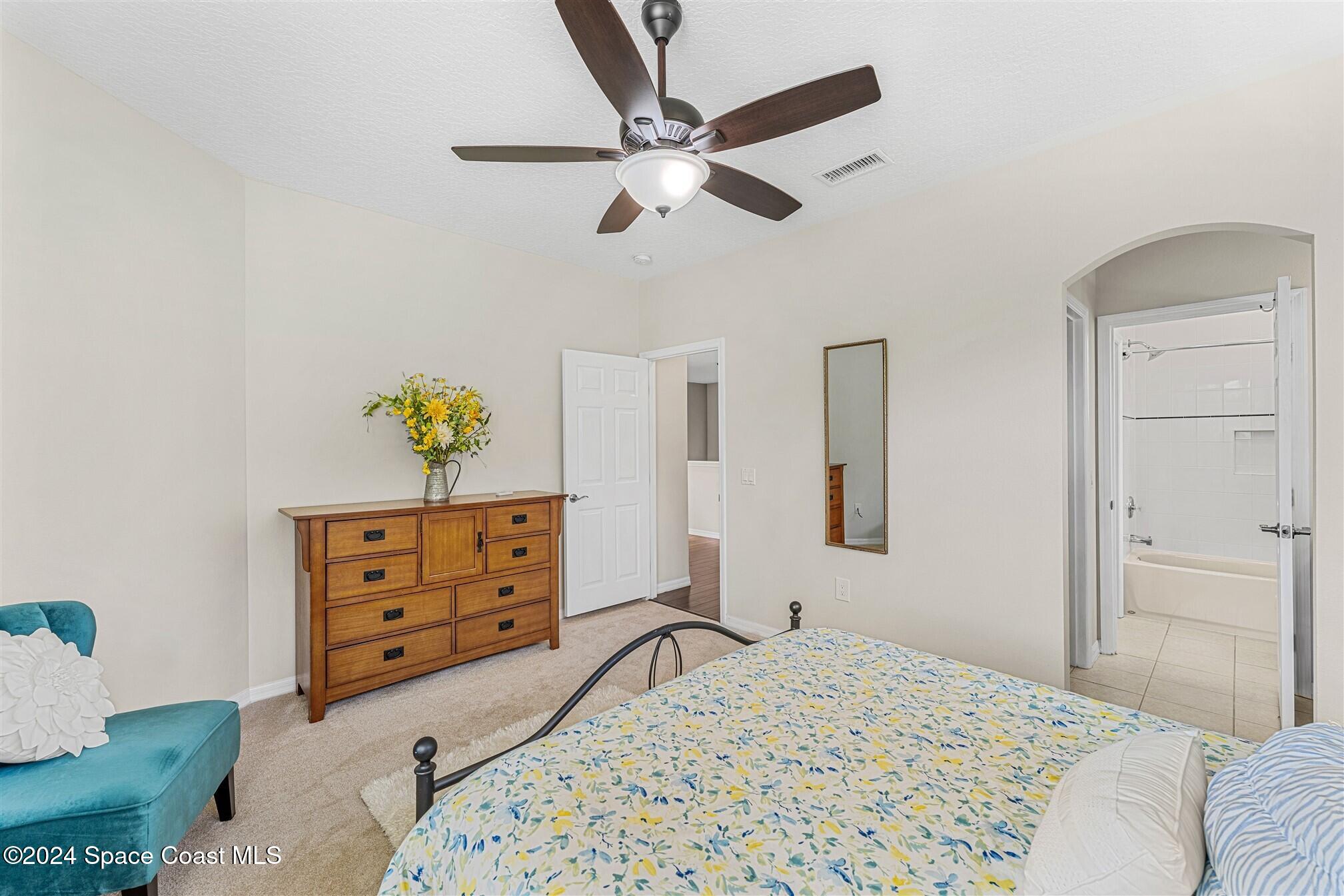 3962 Tradewinds Trail