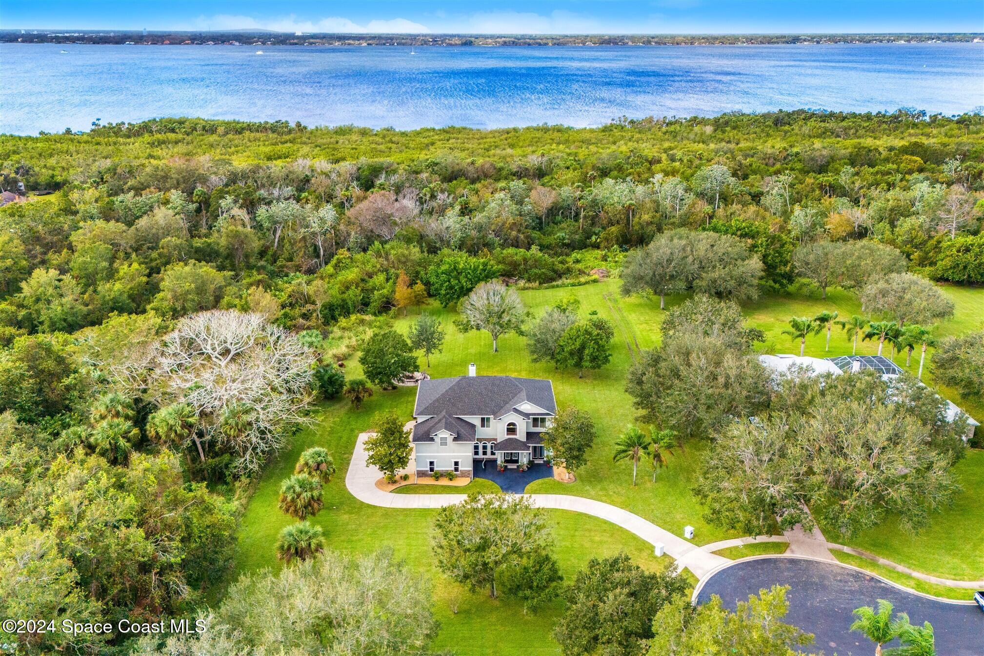 3962 Tradewinds Trail