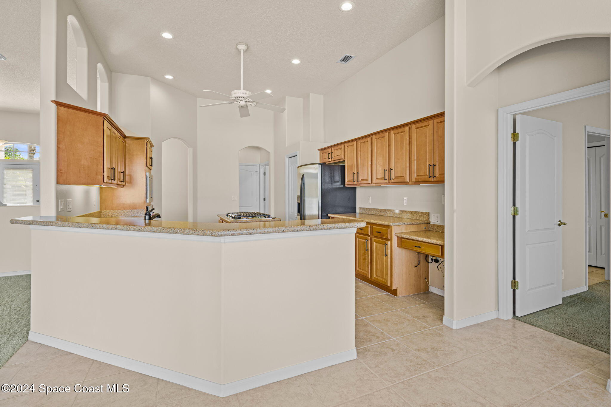 930 Starling Way