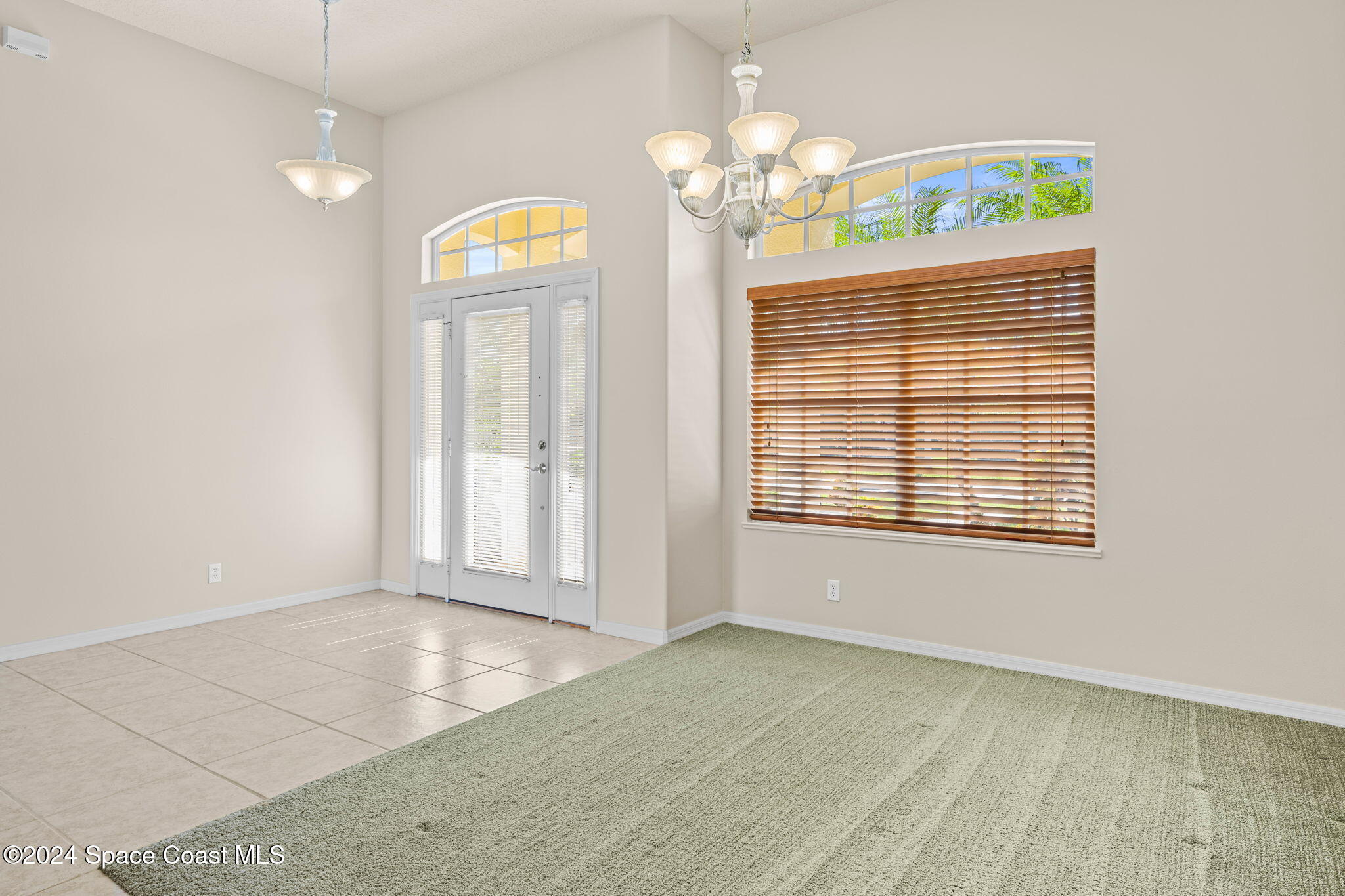 930 Starling Way