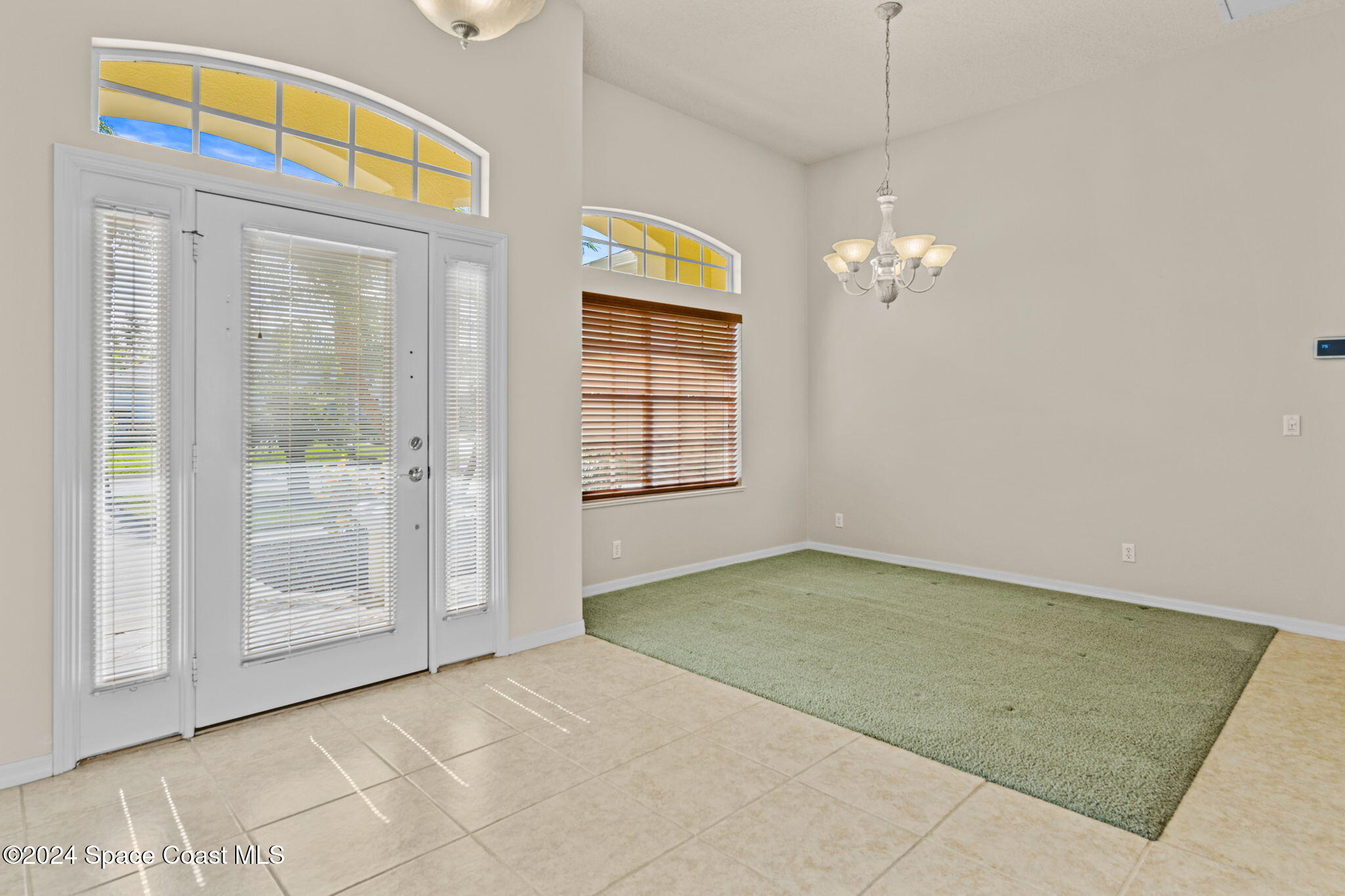 930 Starling Way