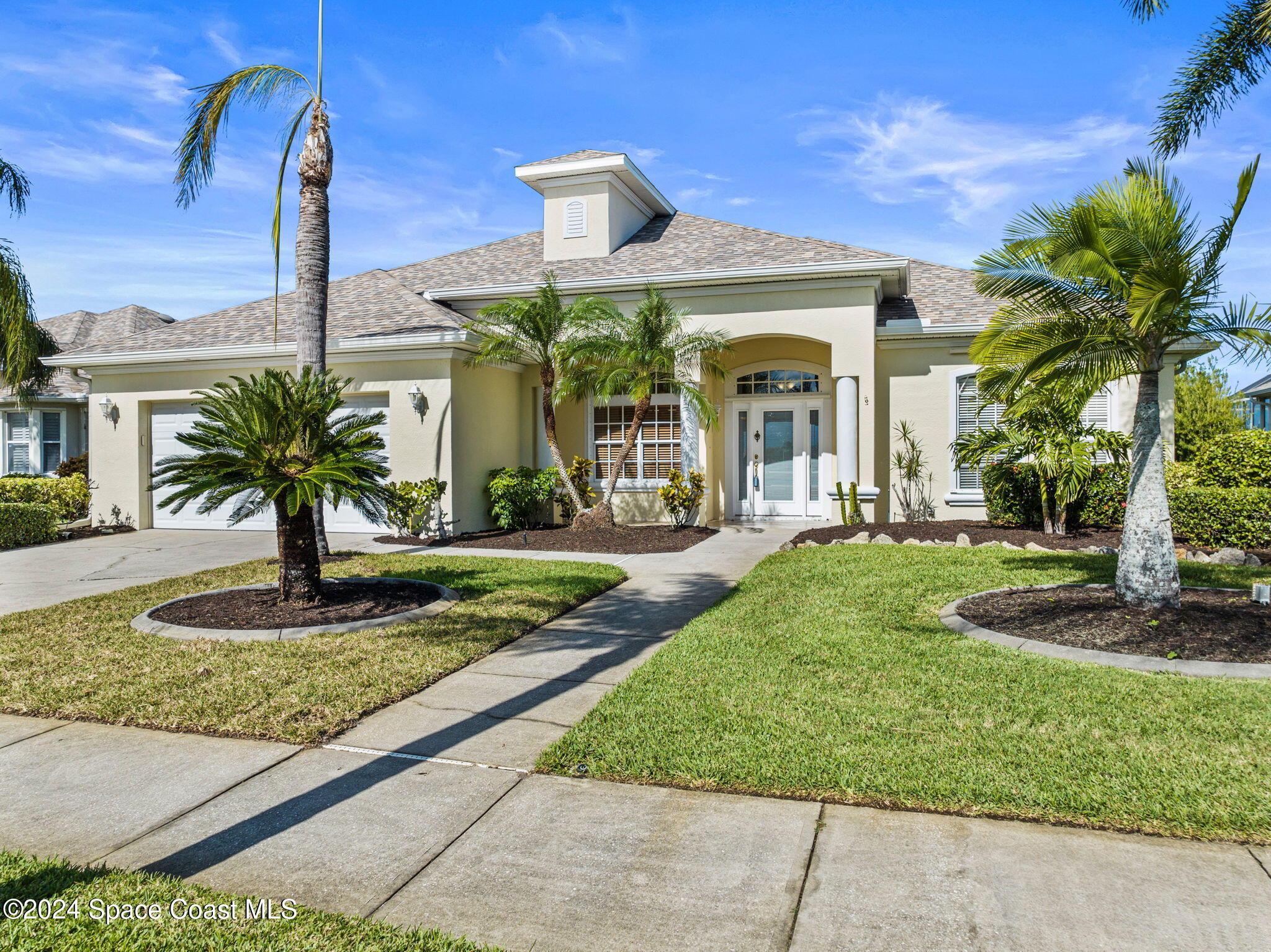 930 Starling Way