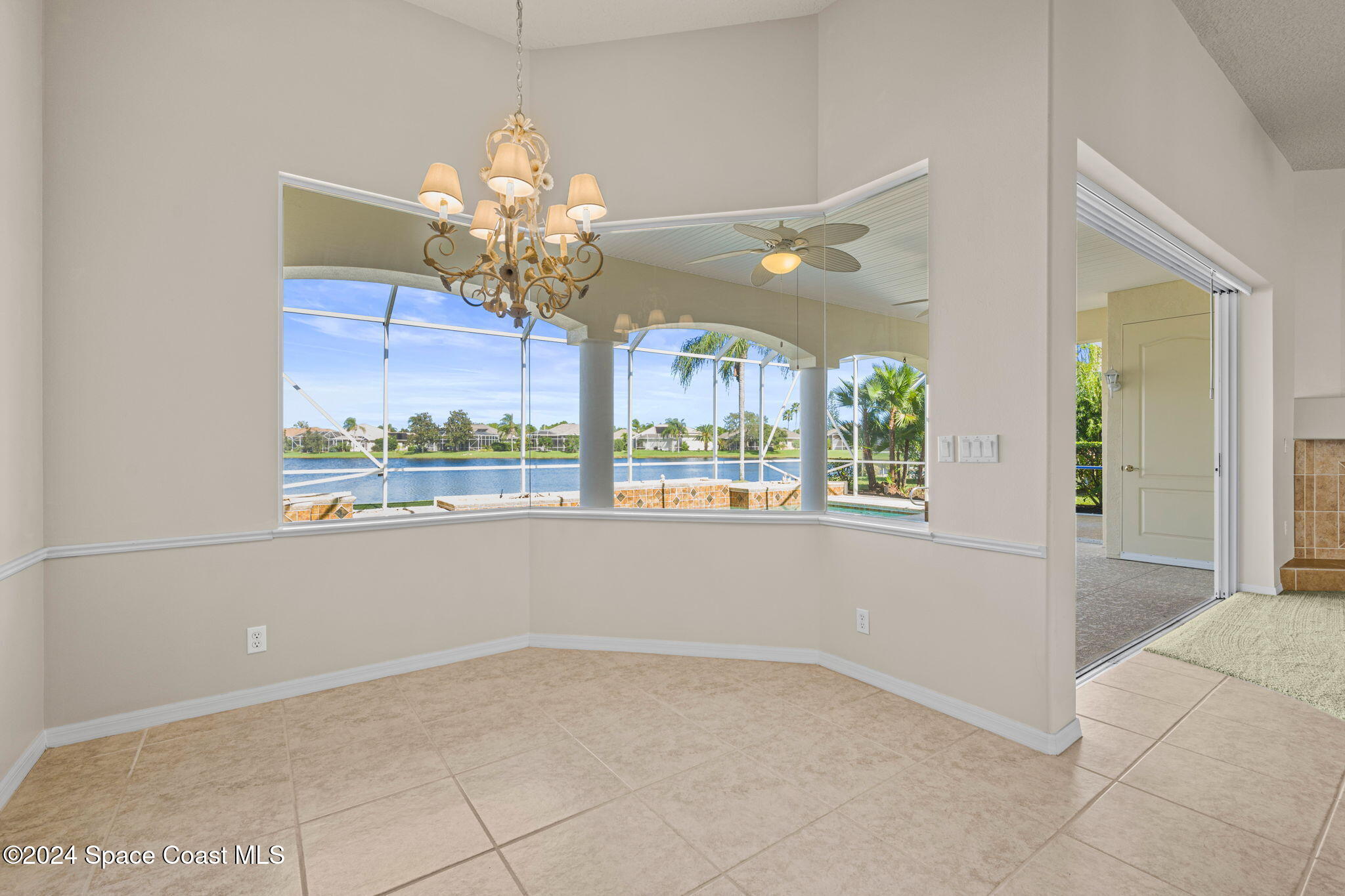 930 Starling Way