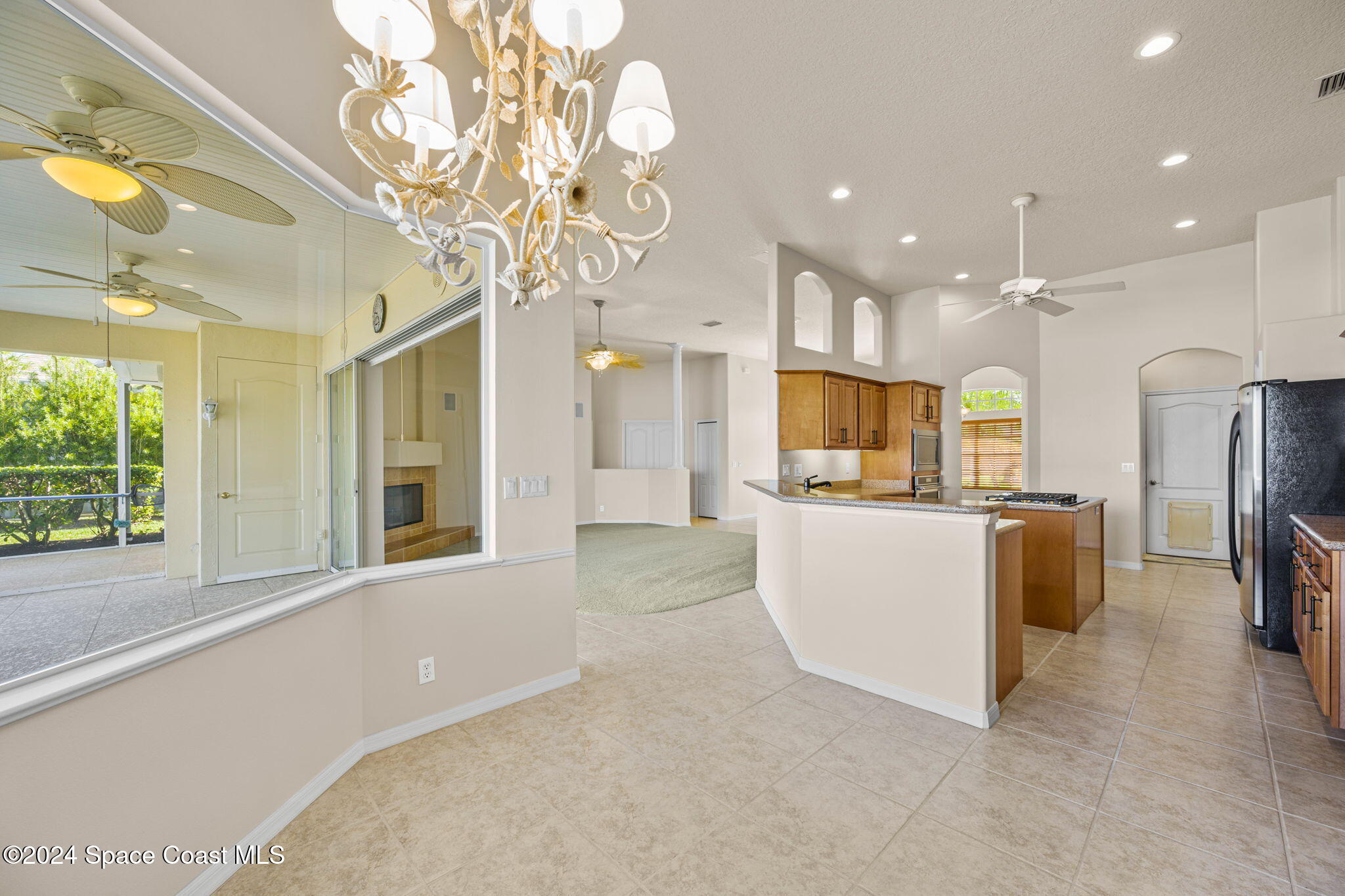 930 Starling Way