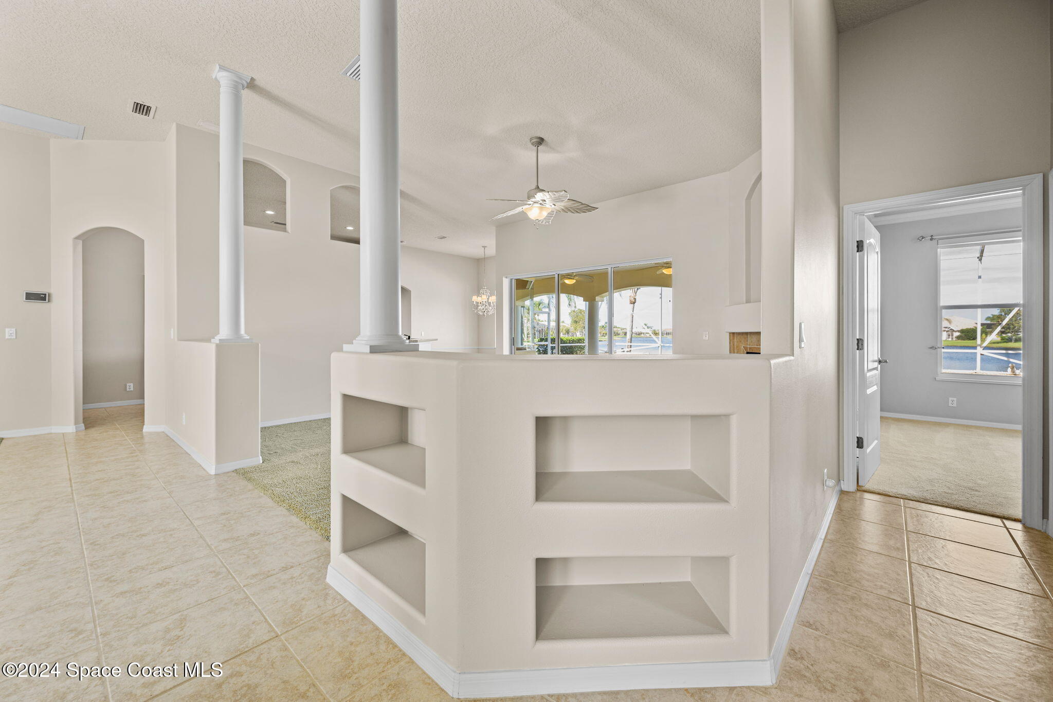 930 Starling Way