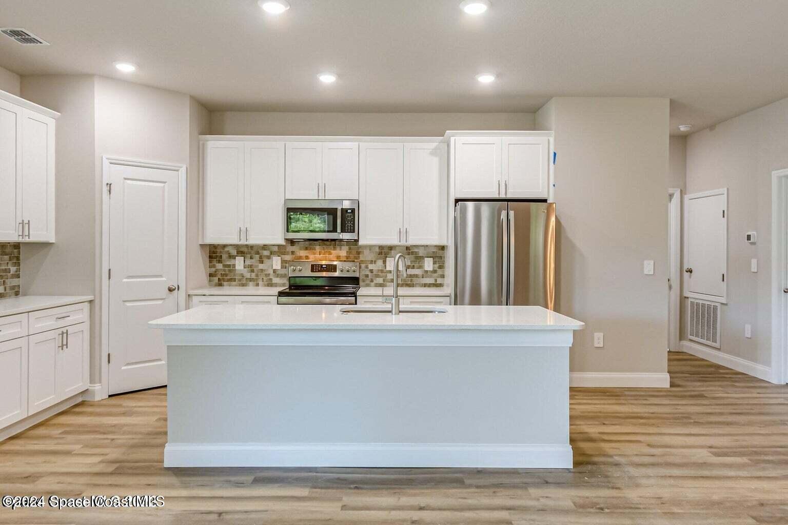 3070 Flagstaff Avenue SE