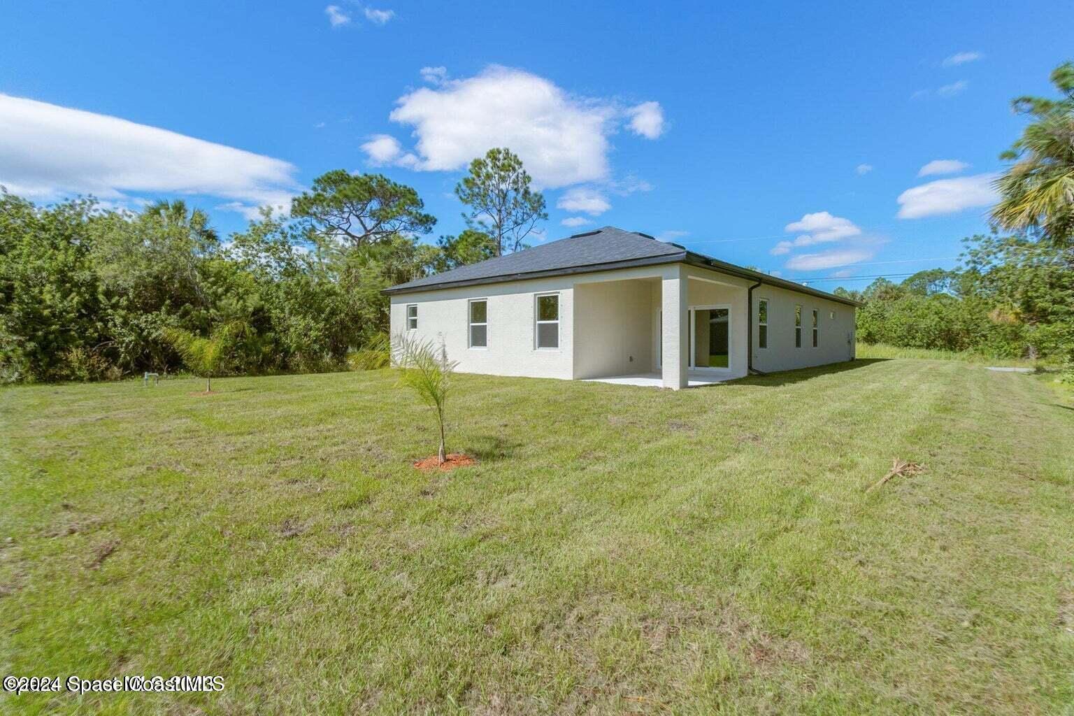 3070 Flagstaff Avenue SE