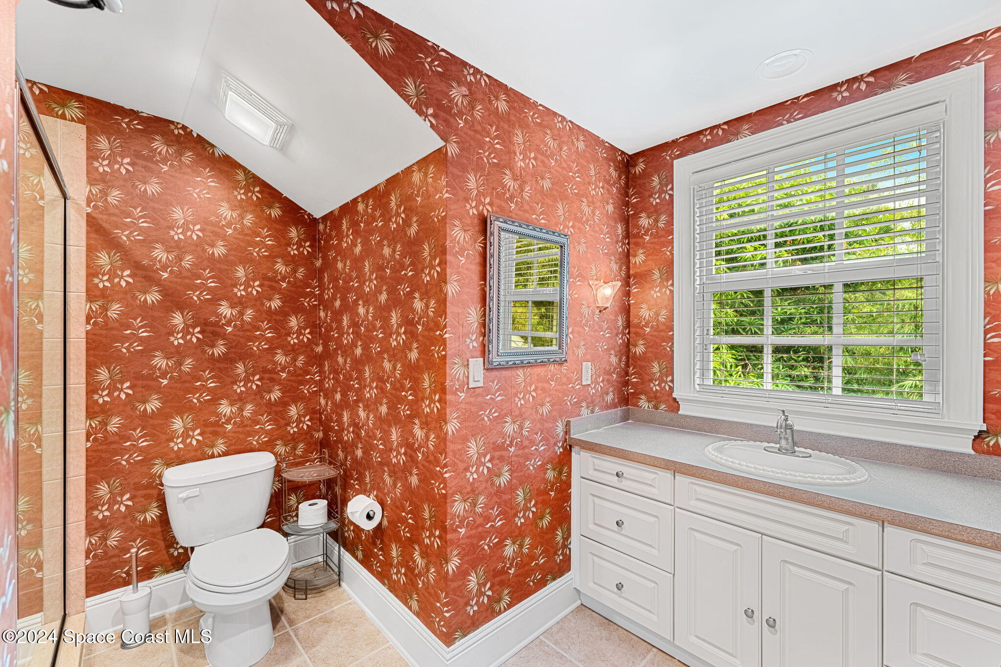 10400 S Tropical Trail