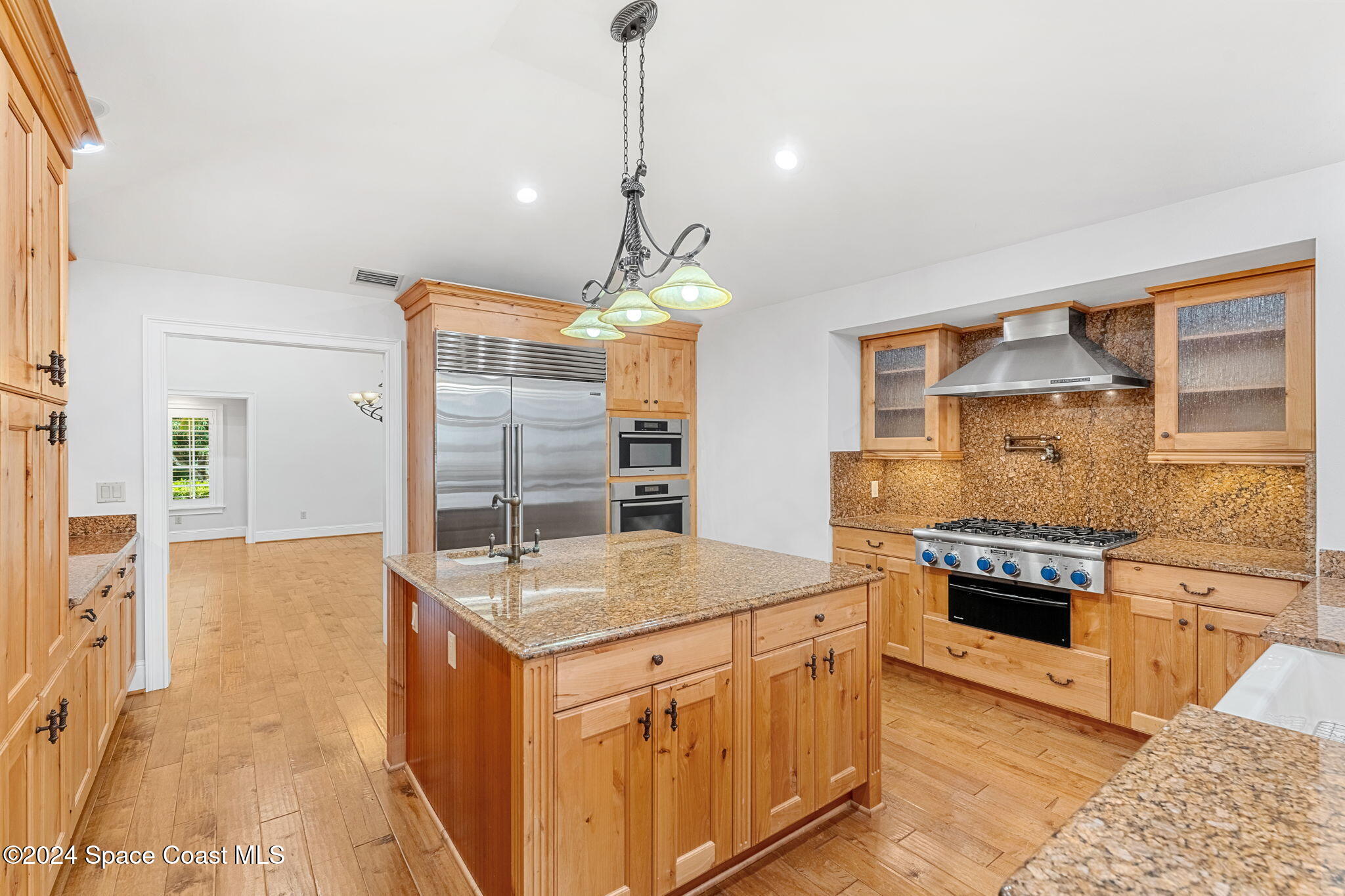 10400 S Tropical Trail