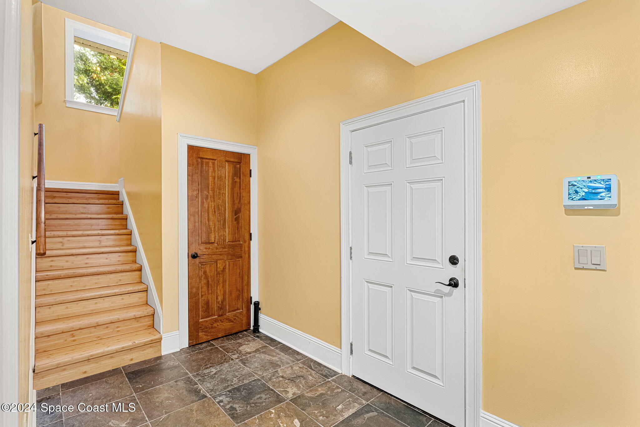 10400 S Tropical Trail