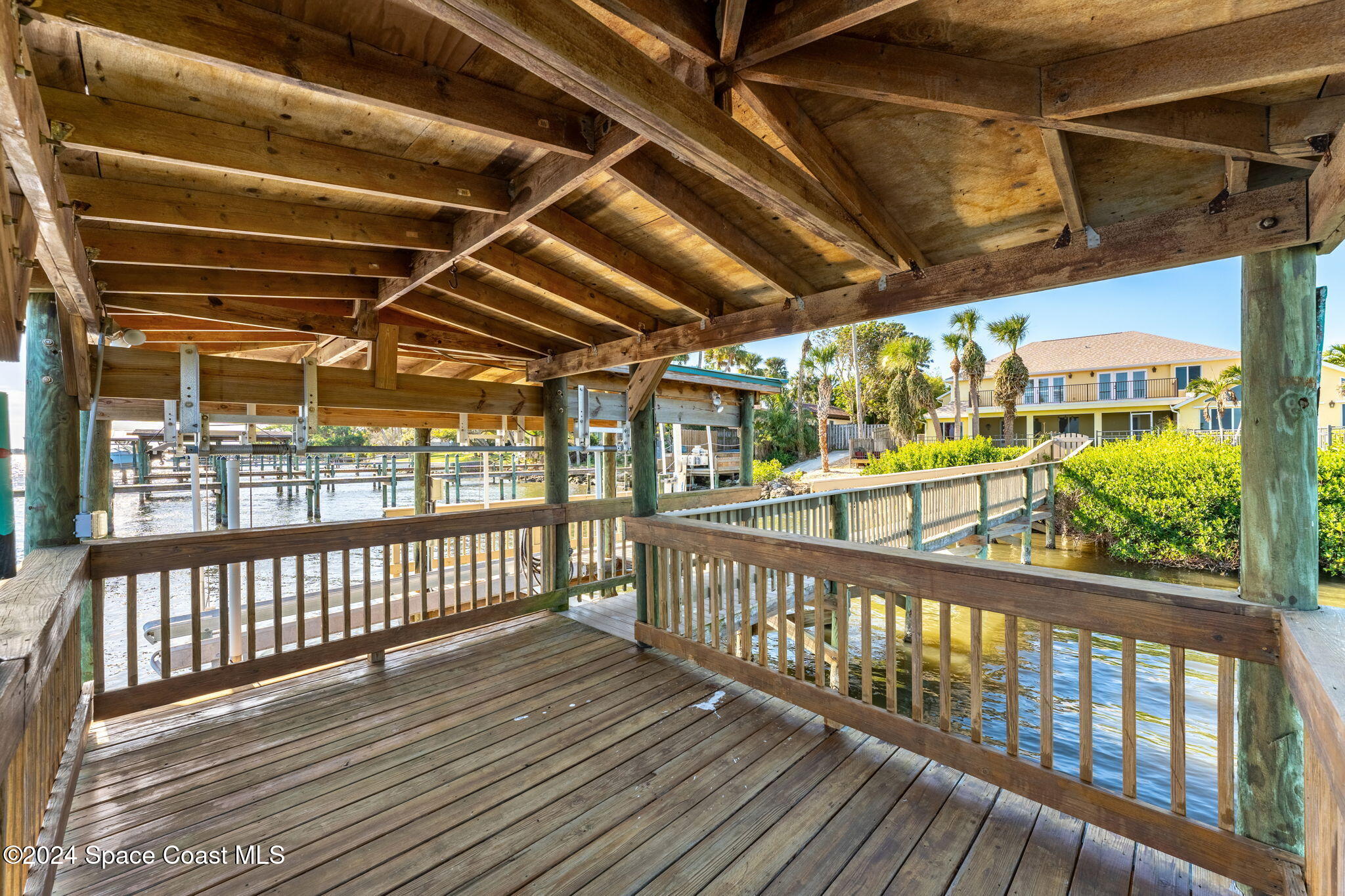 10400 S Tropical Trail