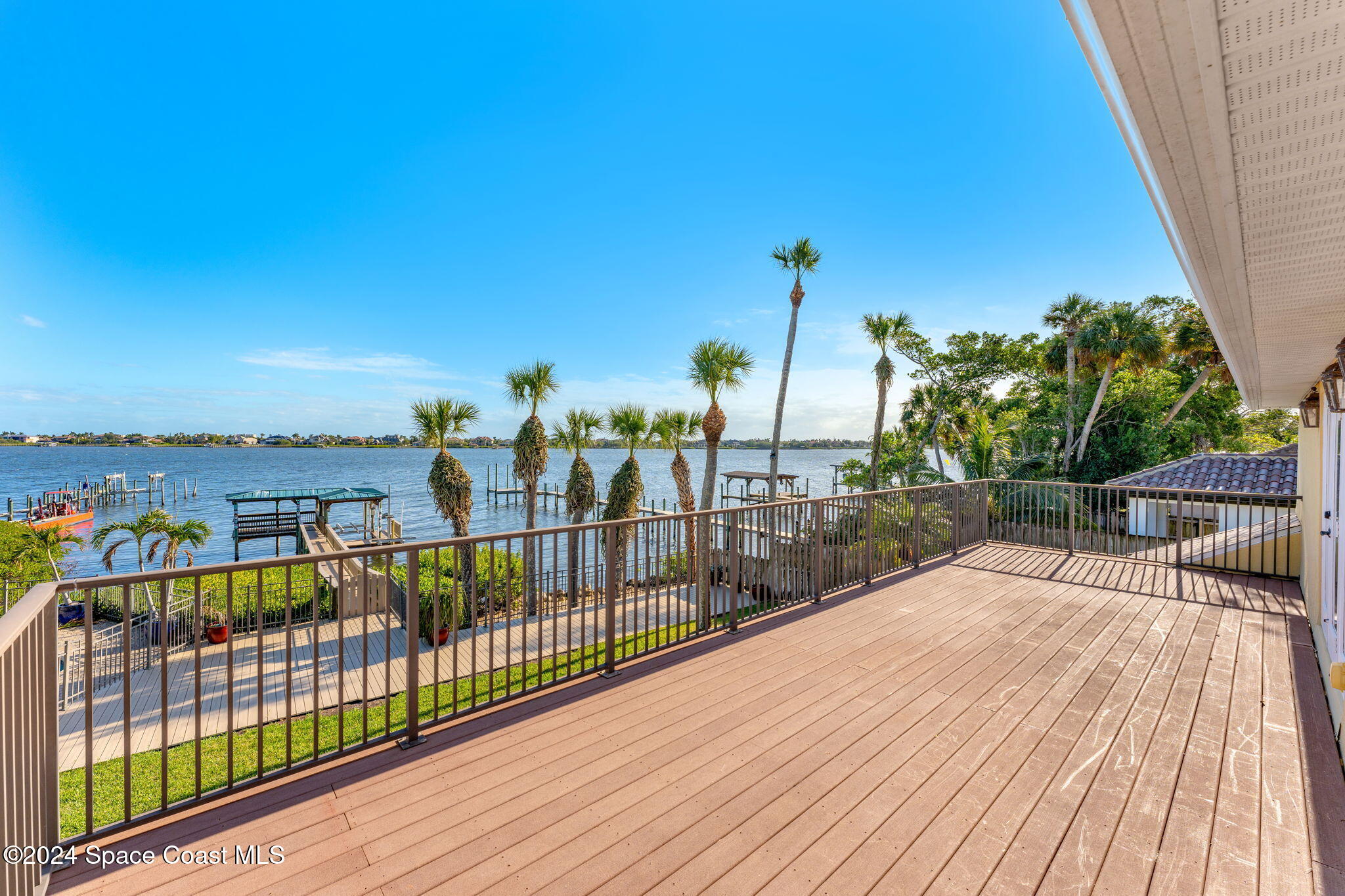 10400 S Tropical Trail