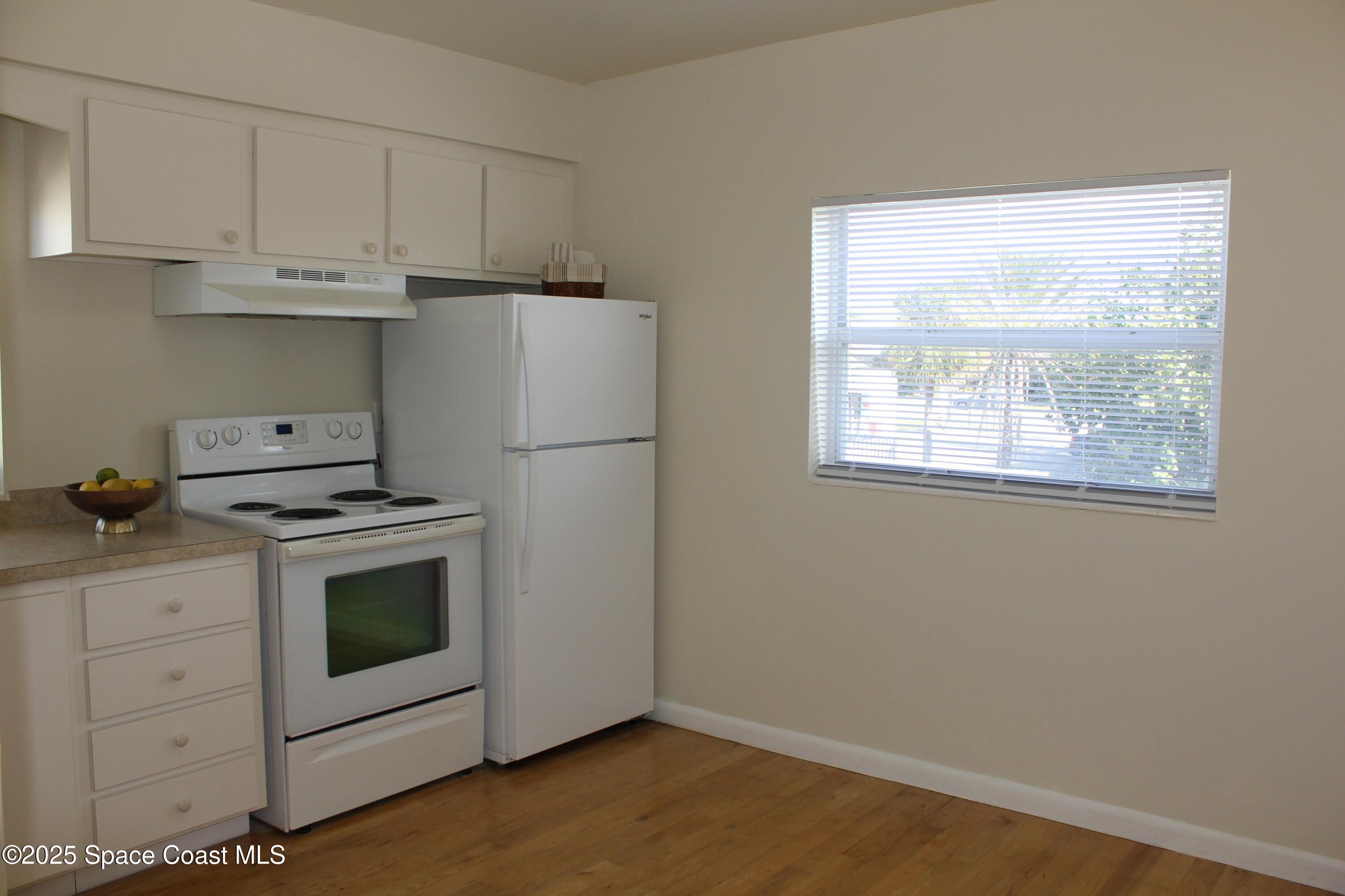 651 Palm Drive, C3