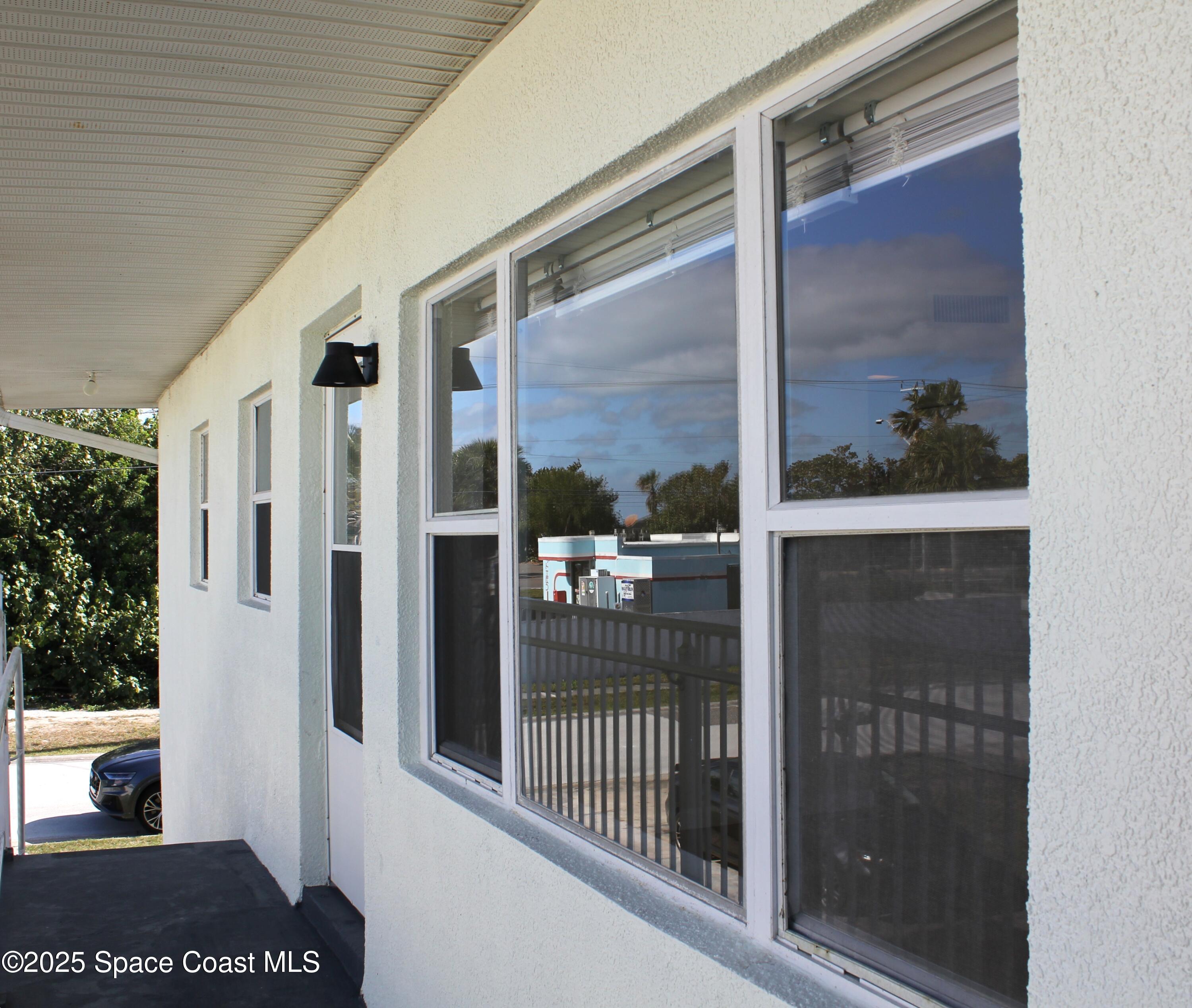 651 Palm Drive, C3