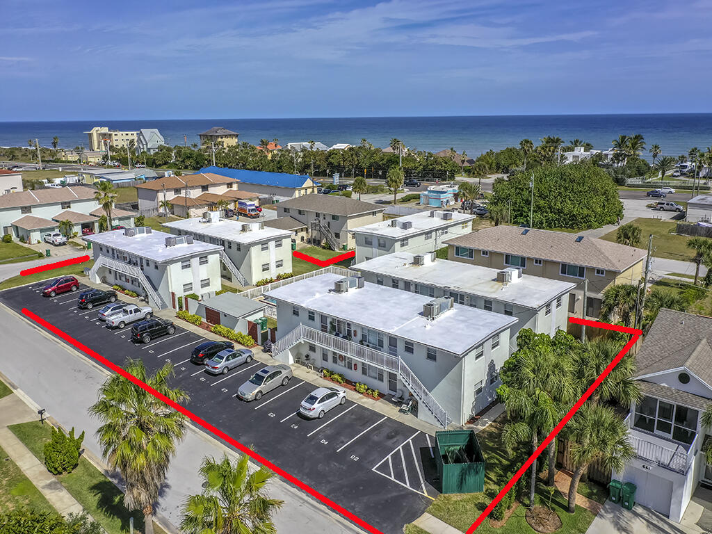 651 Palm Drive, C3