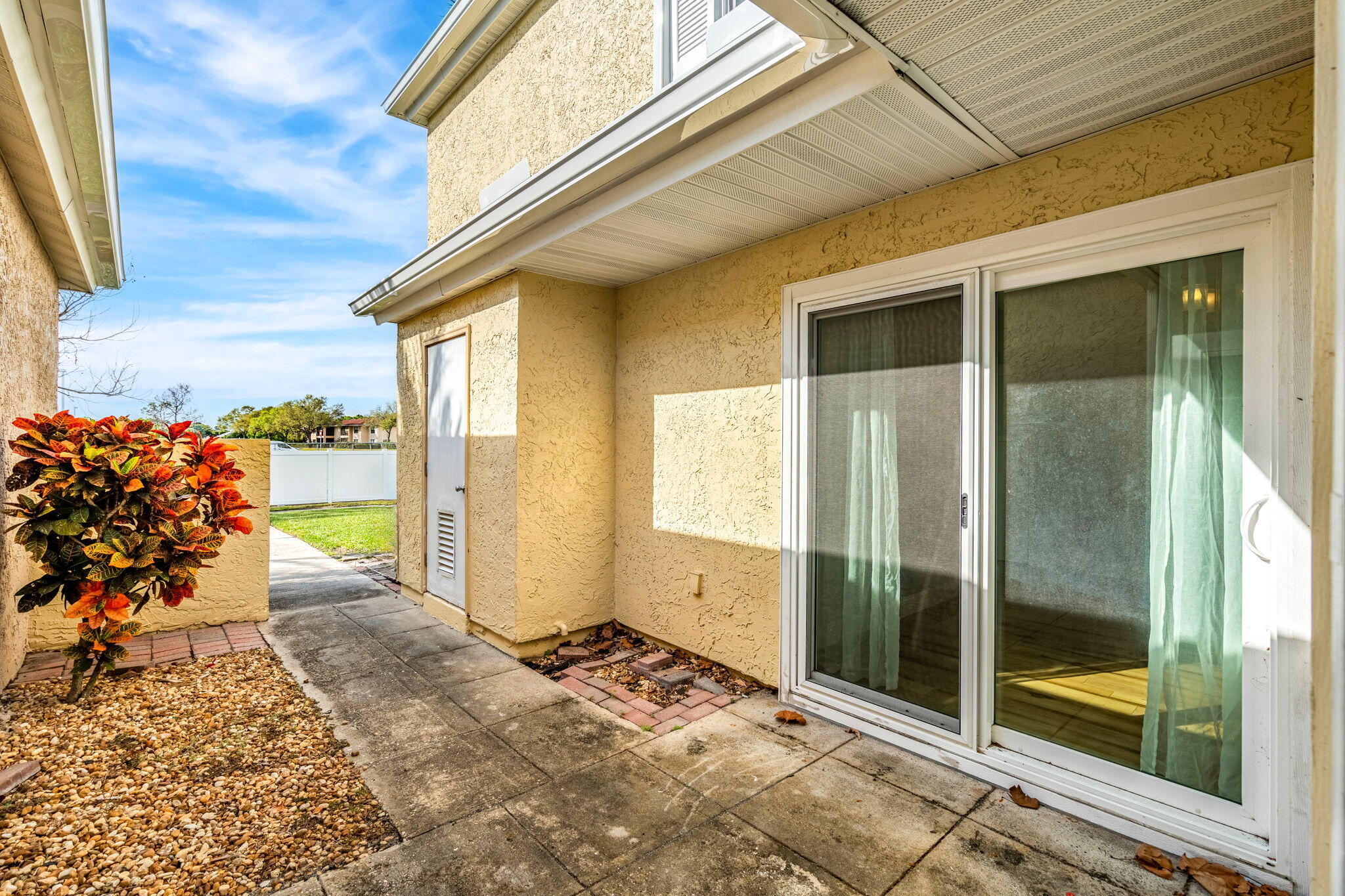 1440 Malibu Circle NE, 108