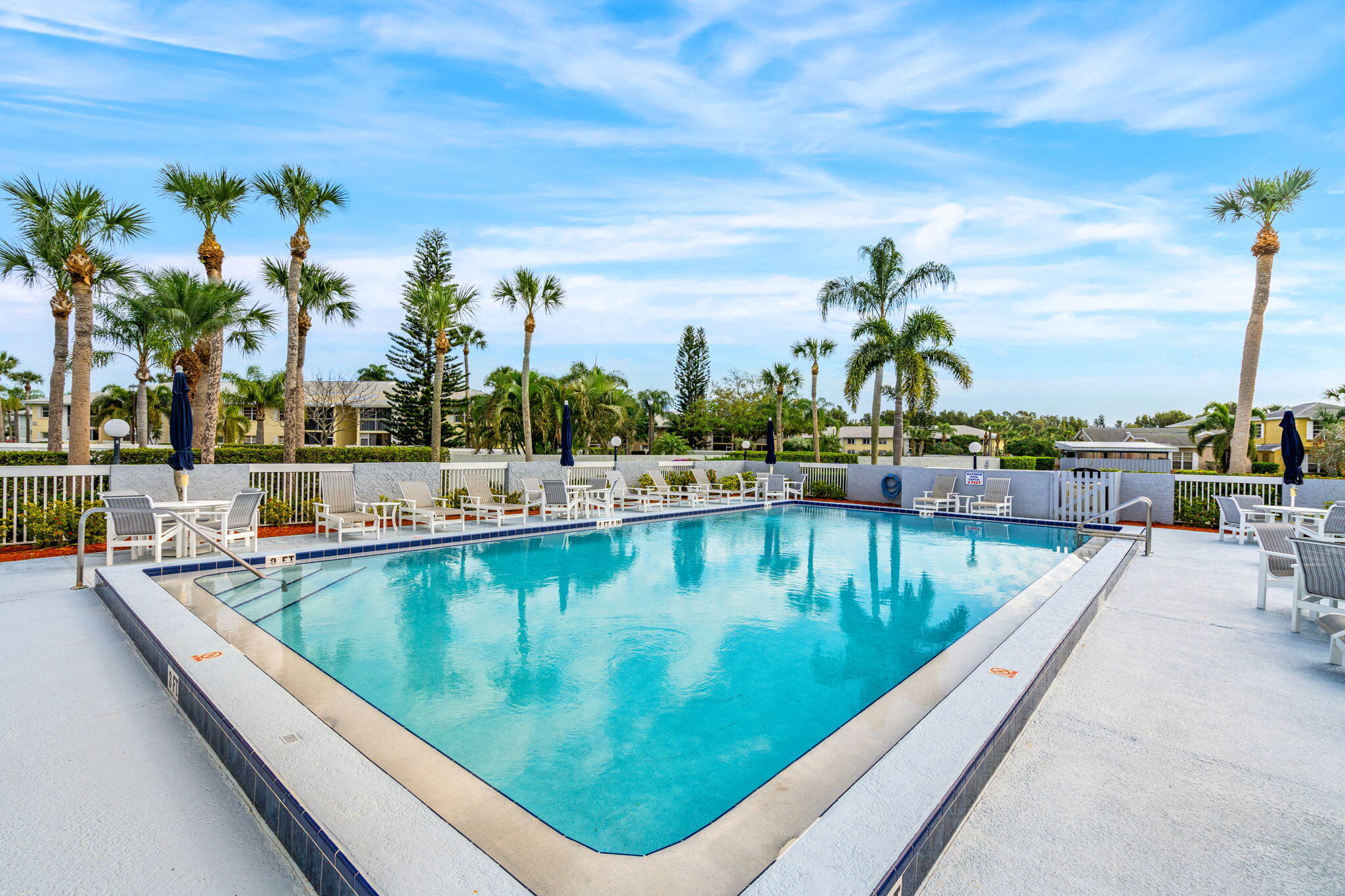 1440 Malibu Circle NE, 108