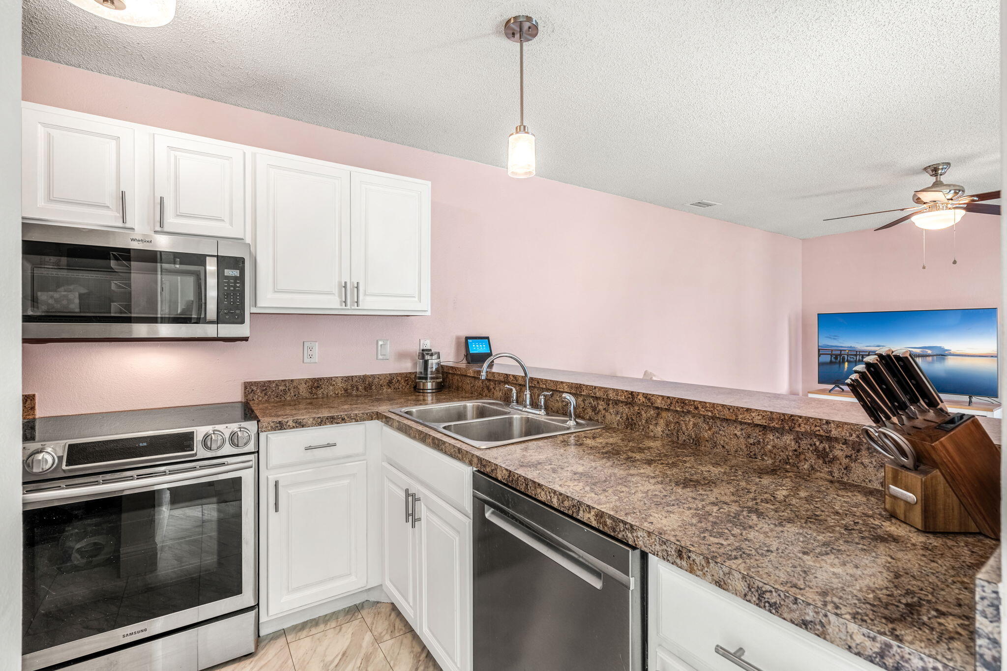 1440 Malibu Circle NE, 108