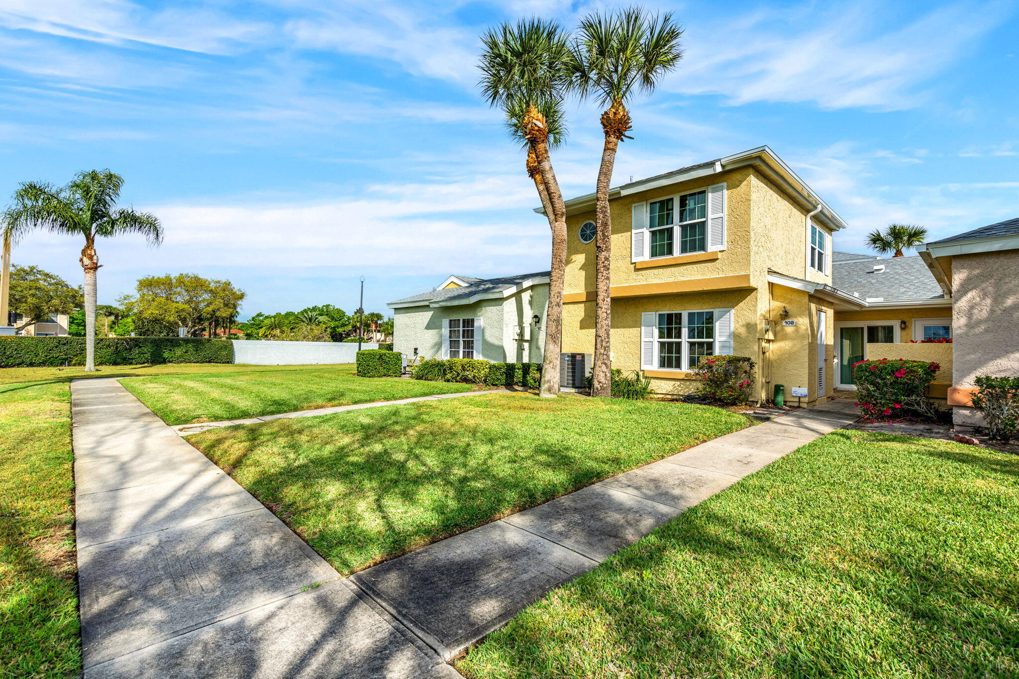 1440 Malibu Circle NE, 108