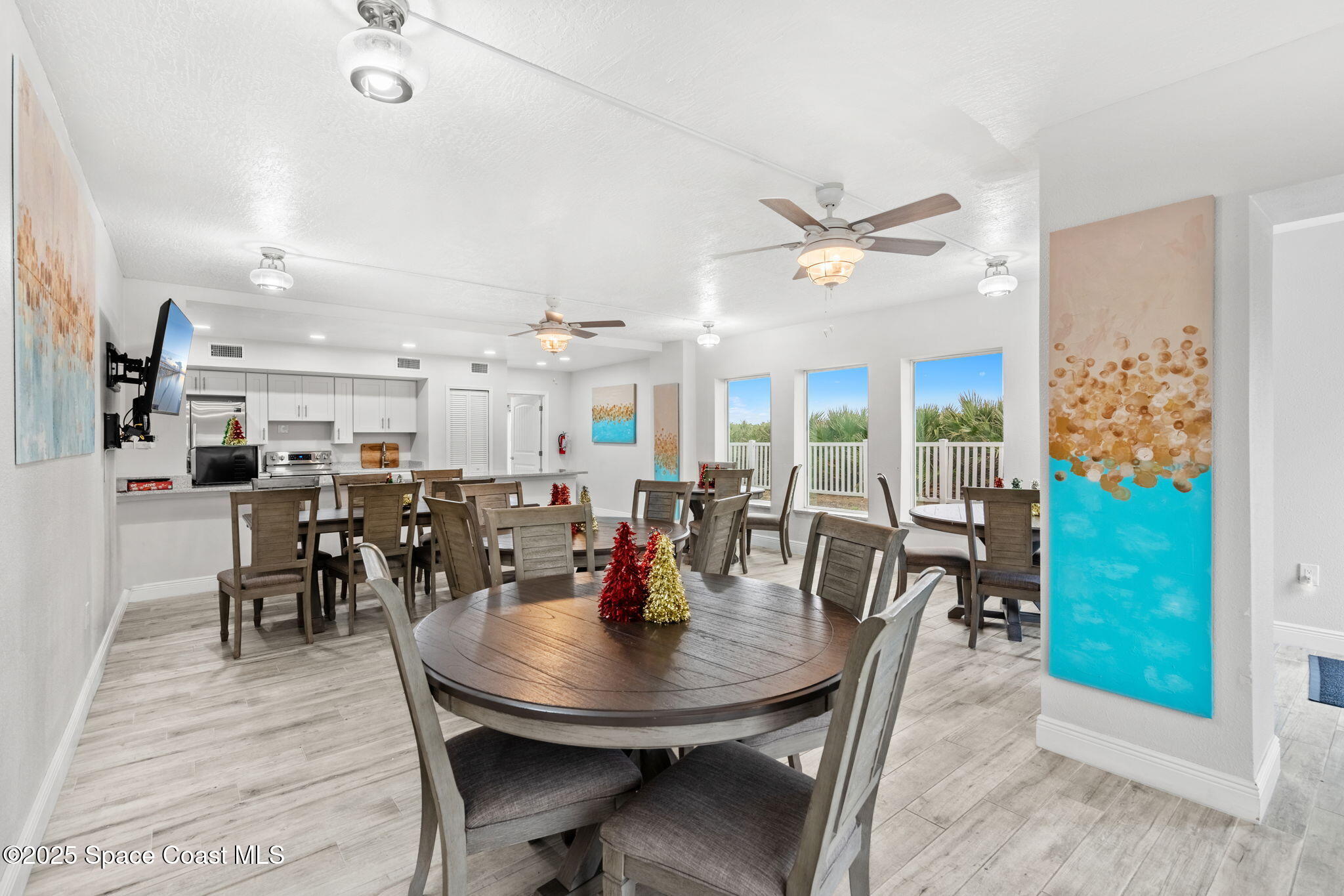 297 Highway A1a, 512