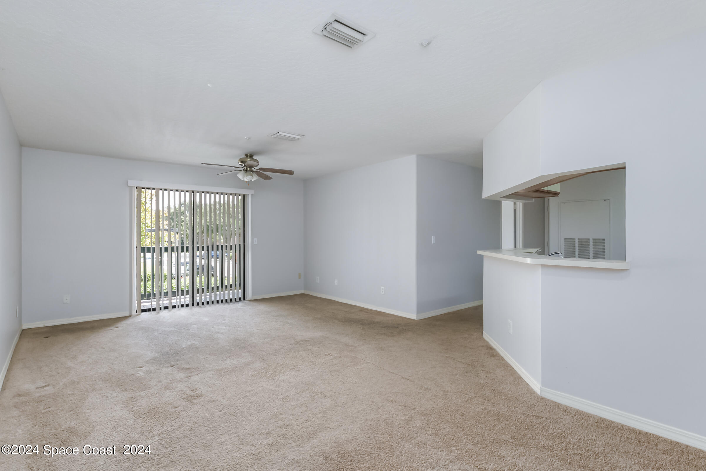 7667 N Wickham Road, 1511