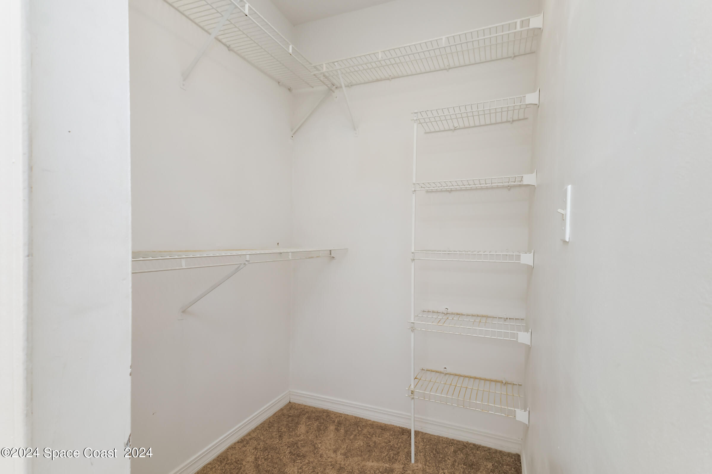 7667 N Wickham Road, 1511