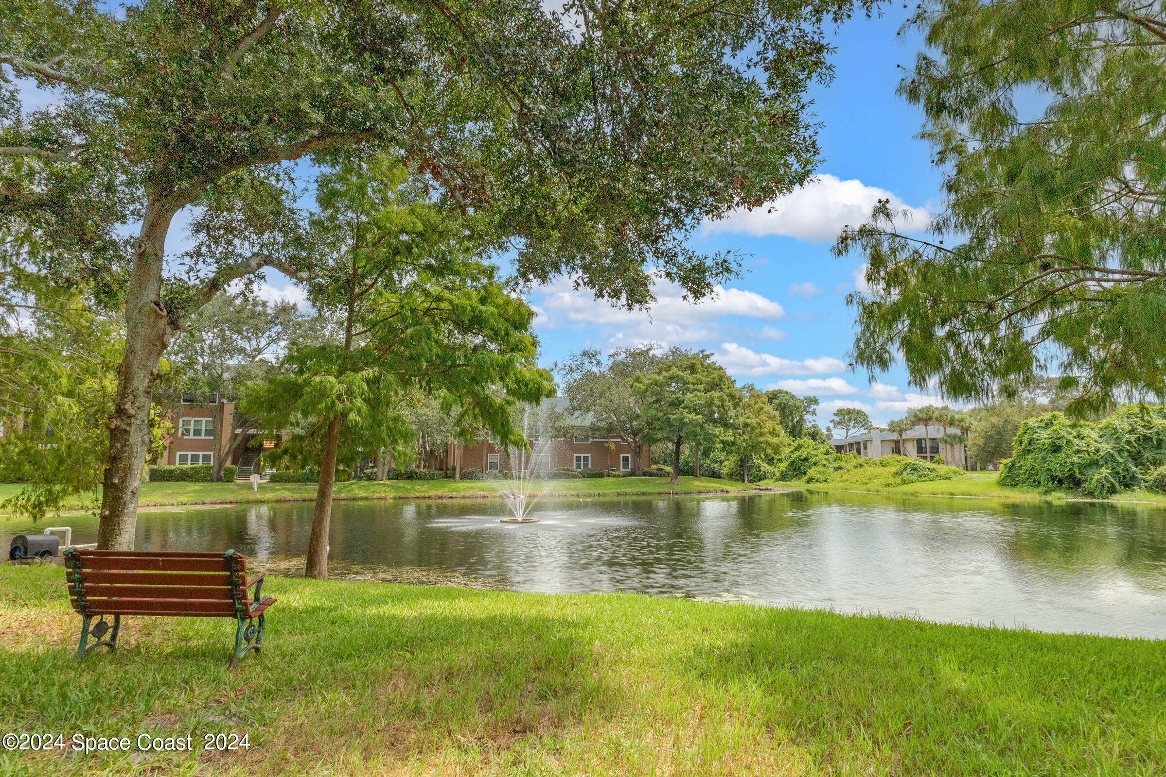 7667 N Wickham Road, 1511