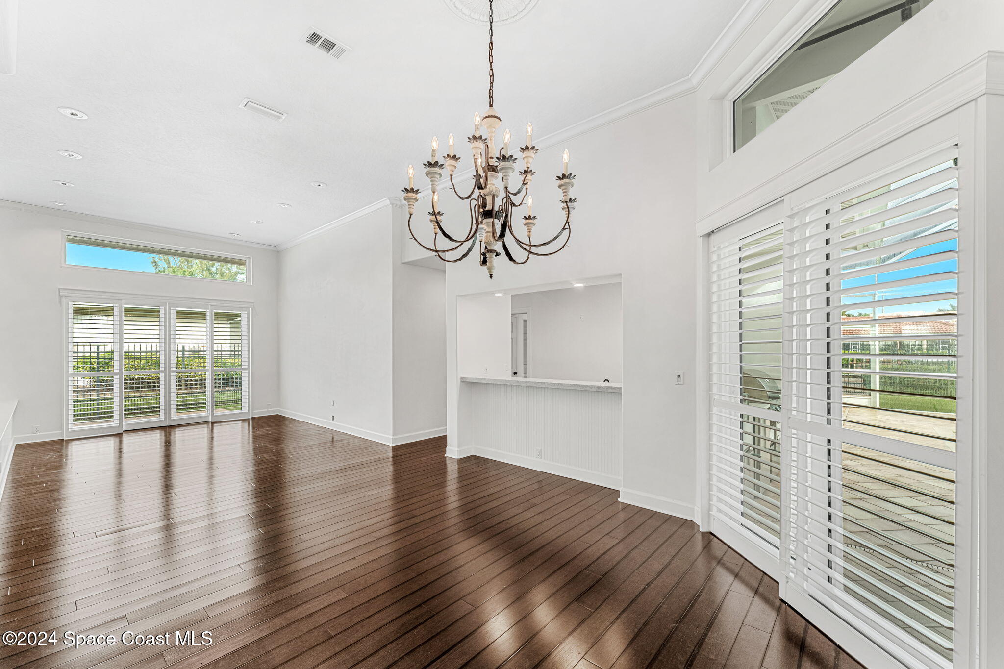 104 Lansing Island Drive