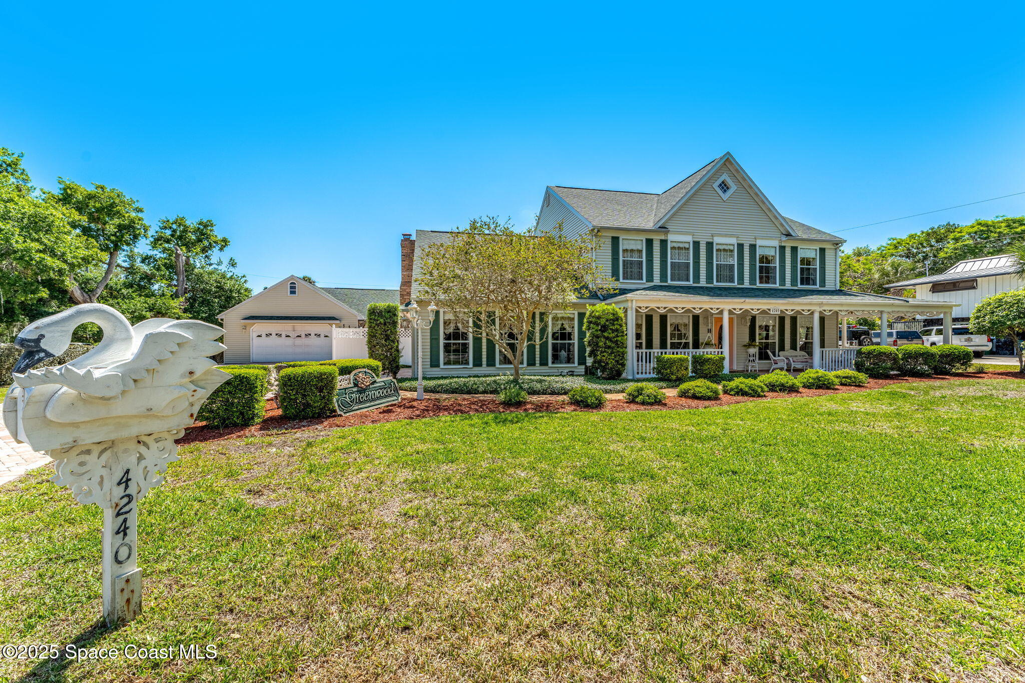 4240 Overhill Drive