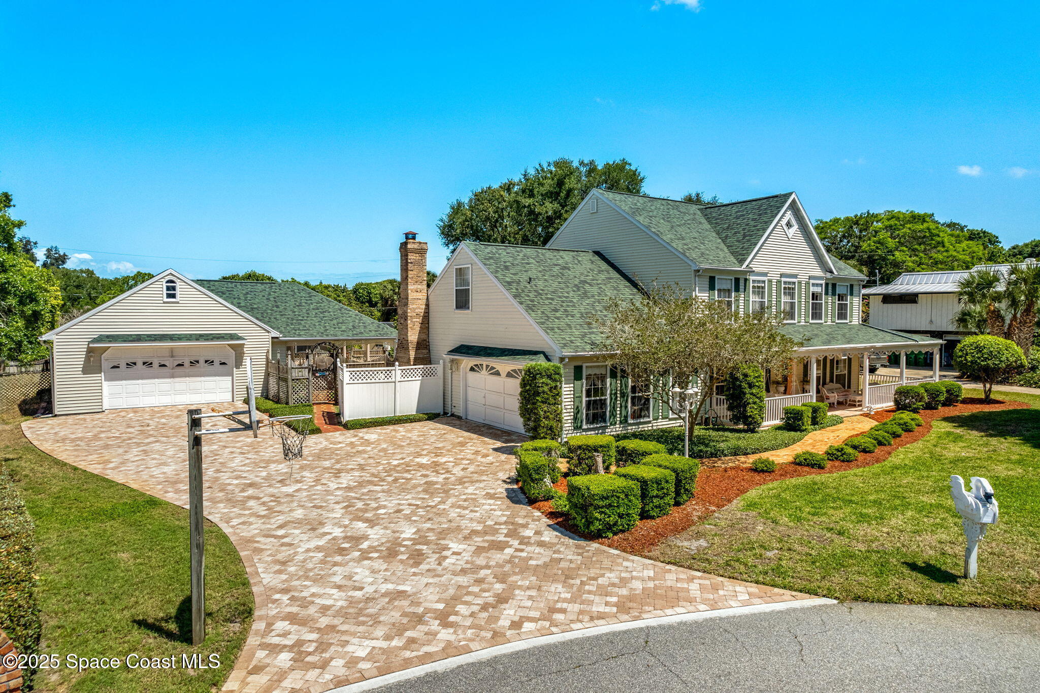 4240 Overhill Drive