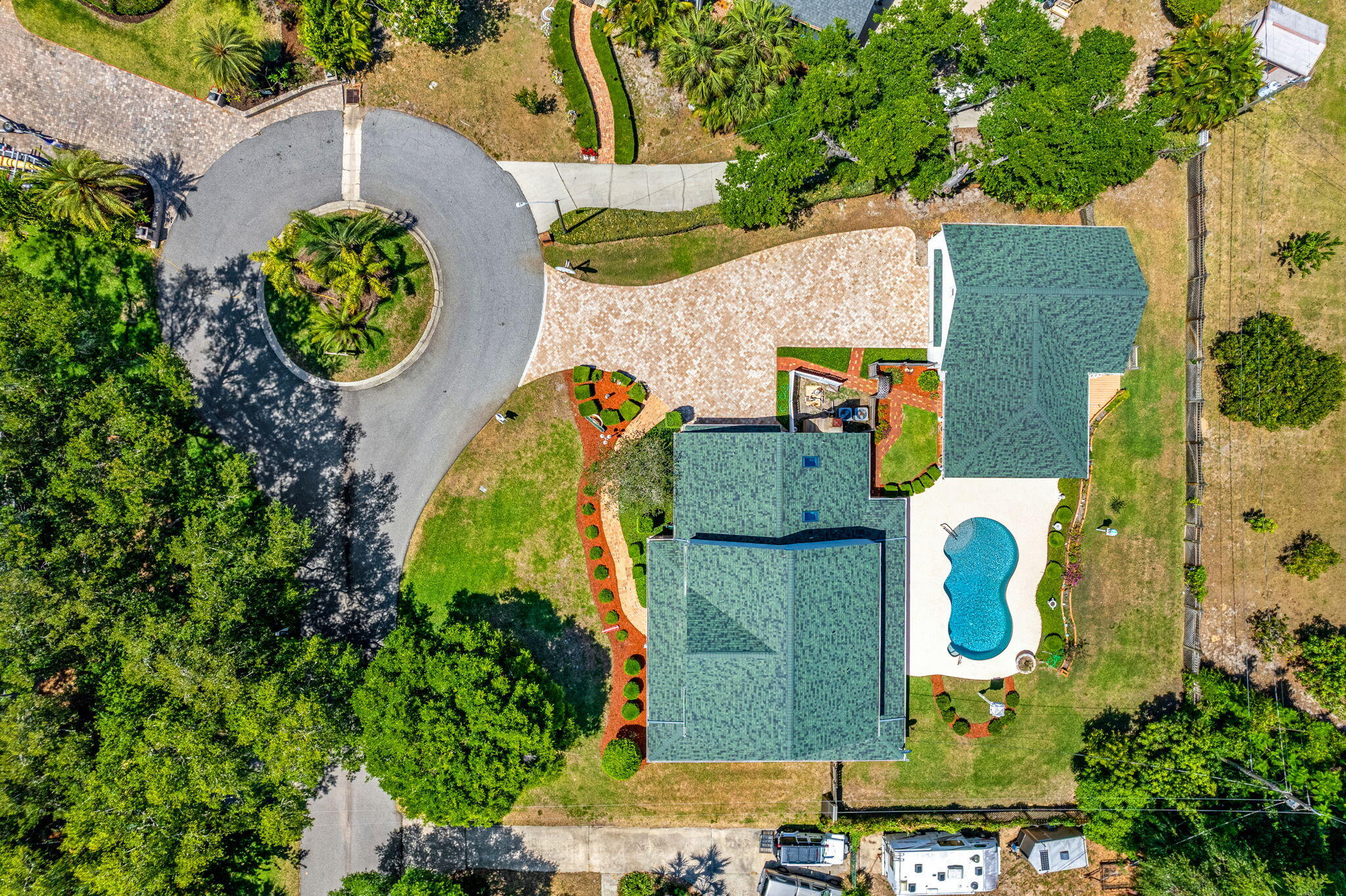 4240 Overhill Drive