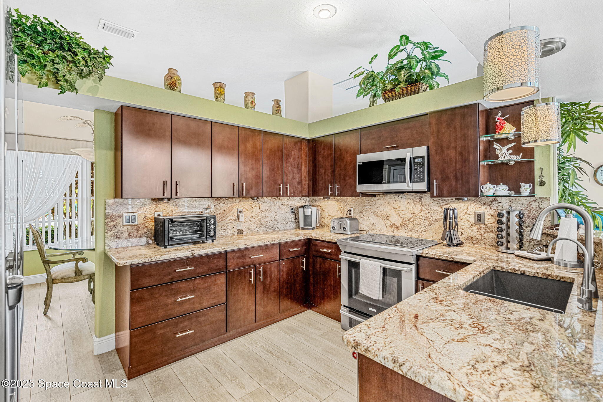 145 Captiva Court