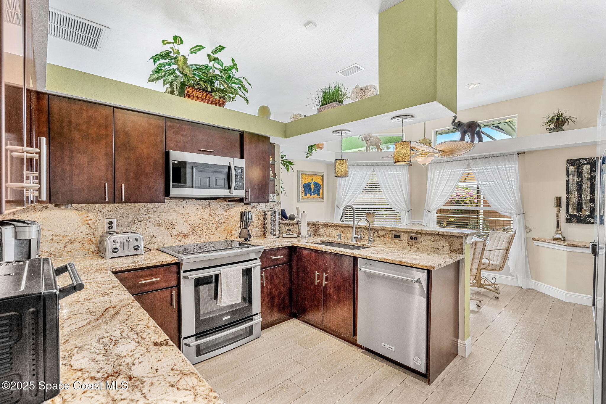 145 Captiva Court