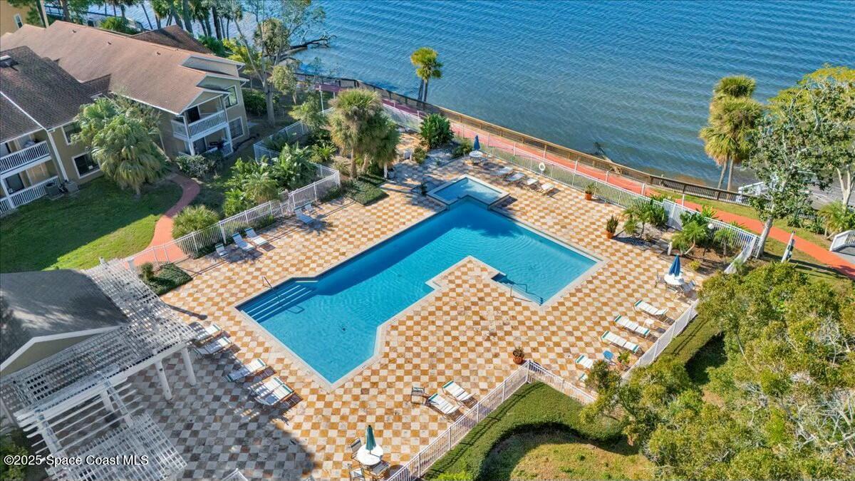 225 S Tropical Trail, 802