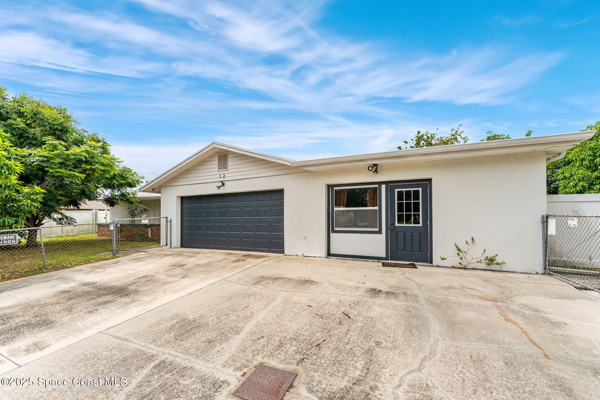 12 Holiday Park Boulevard NE