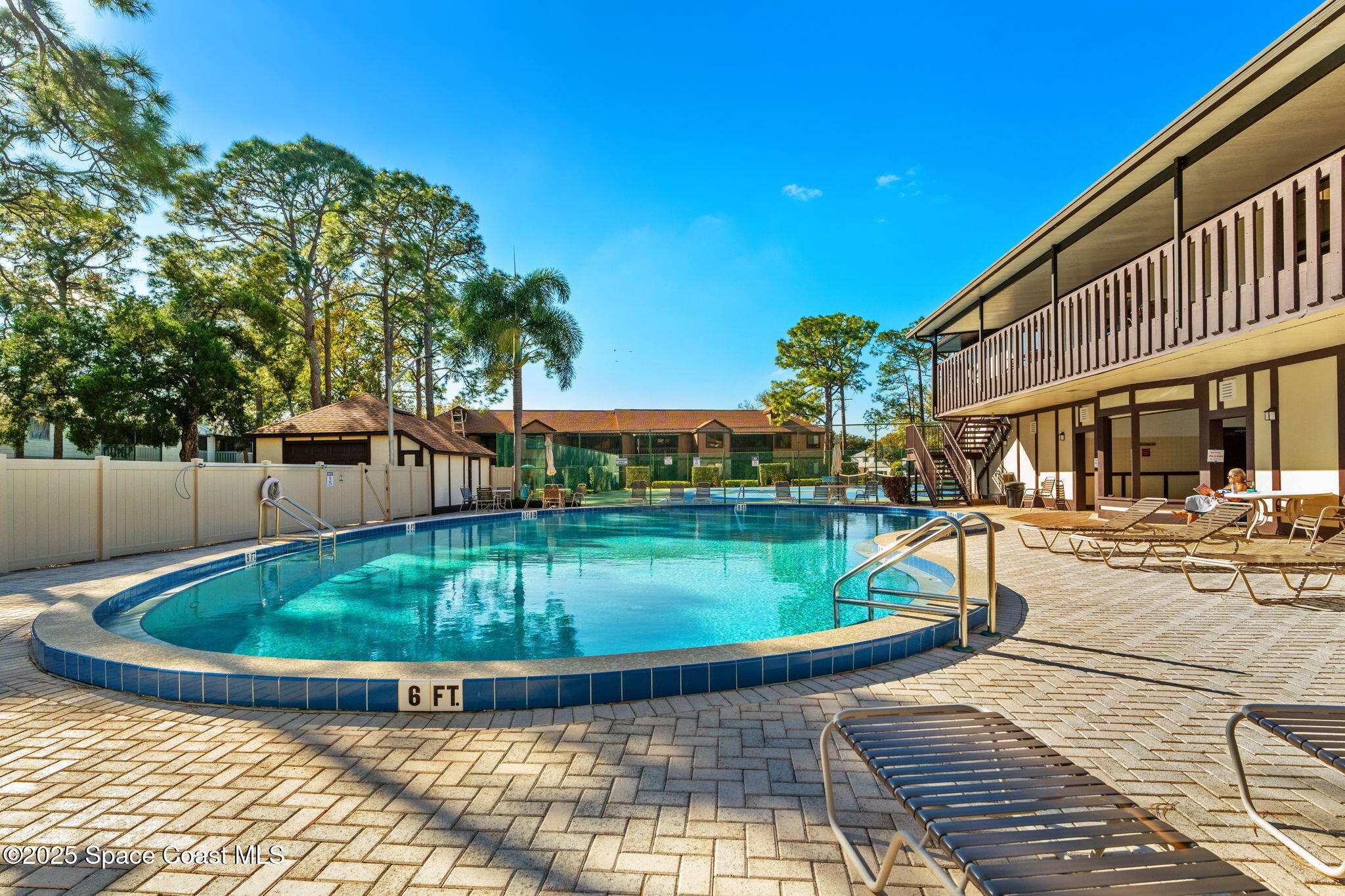 9017 Scarsdale Court, 28