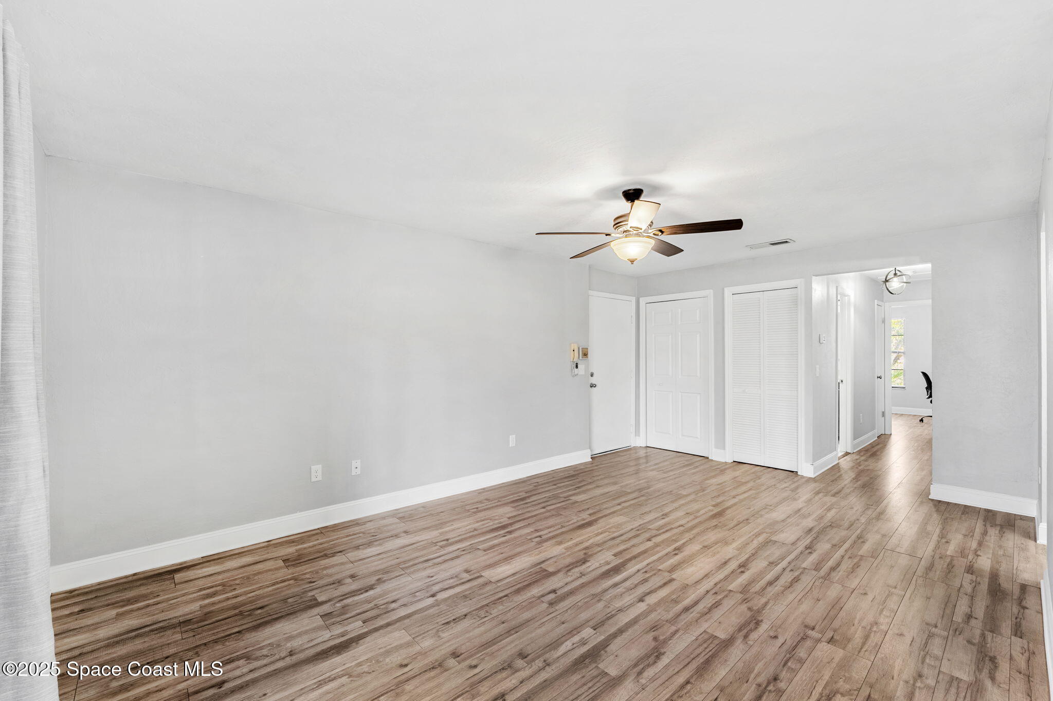 9017 Scarsdale Court, 28