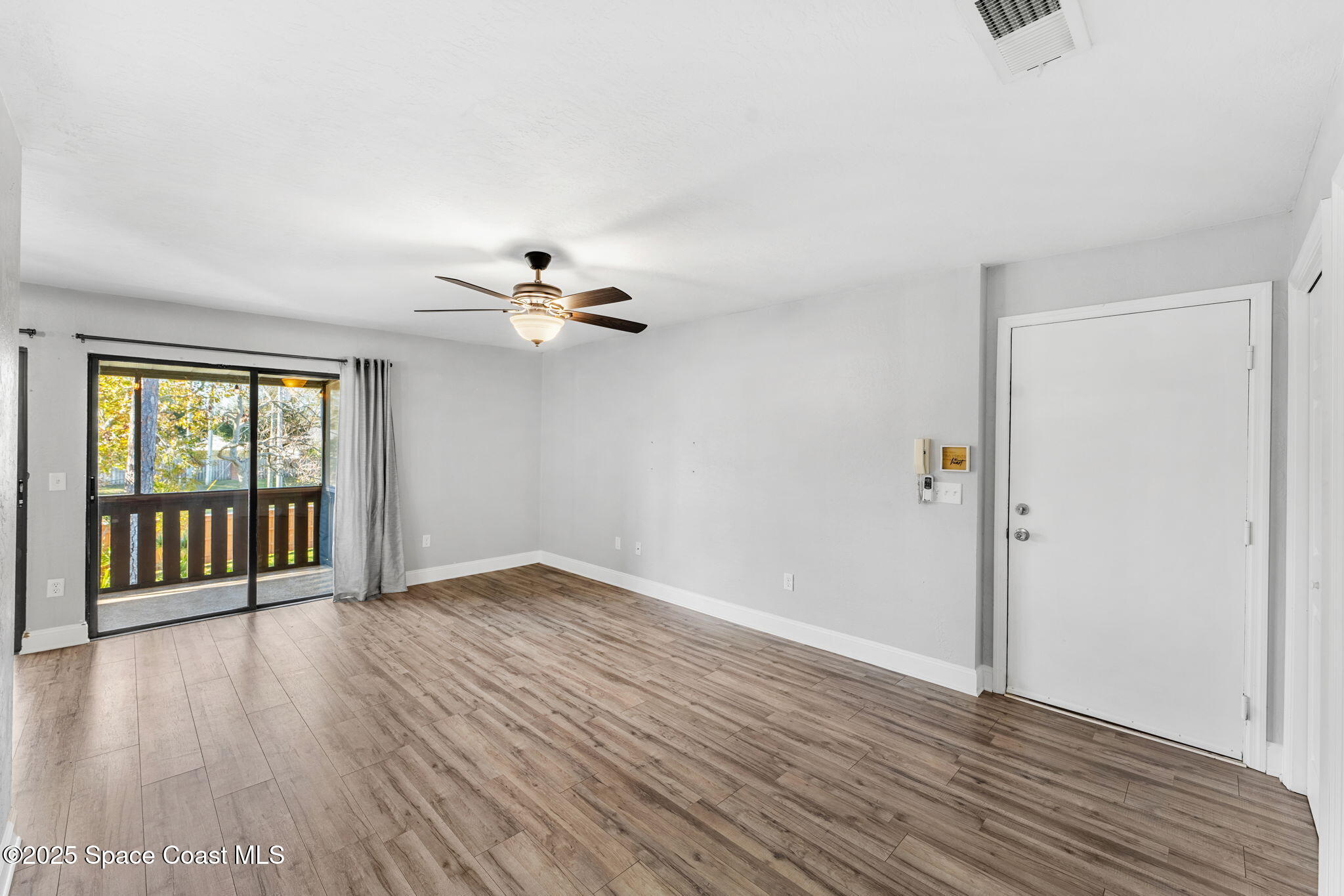 9017 Scarsdale Court, 28
