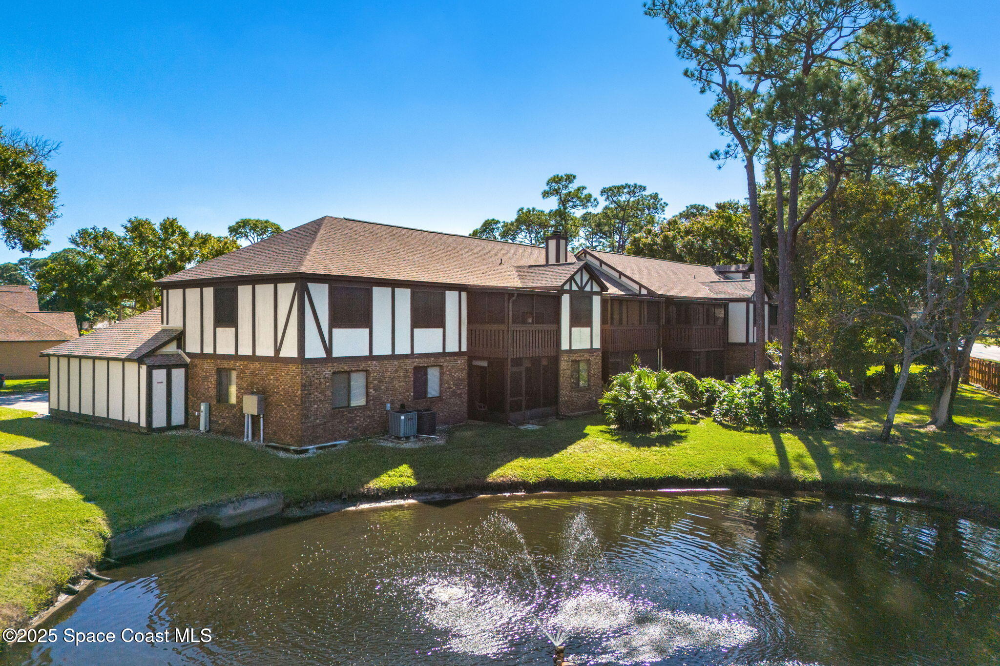 9017 Scarsdale Court, 28