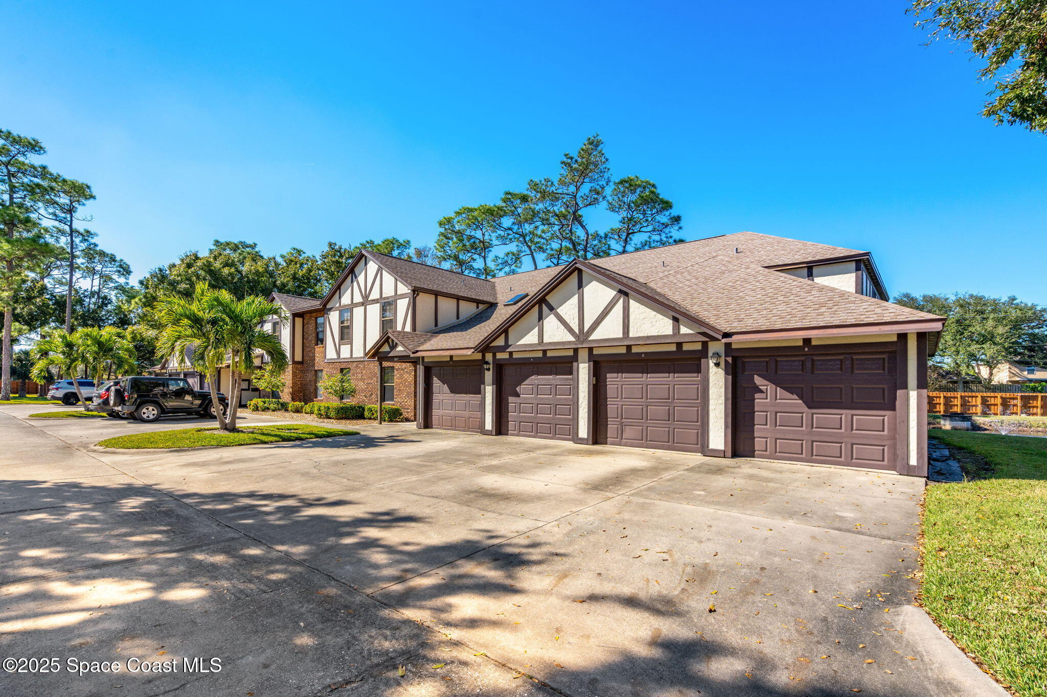 9017 Scarsdale Court, 28