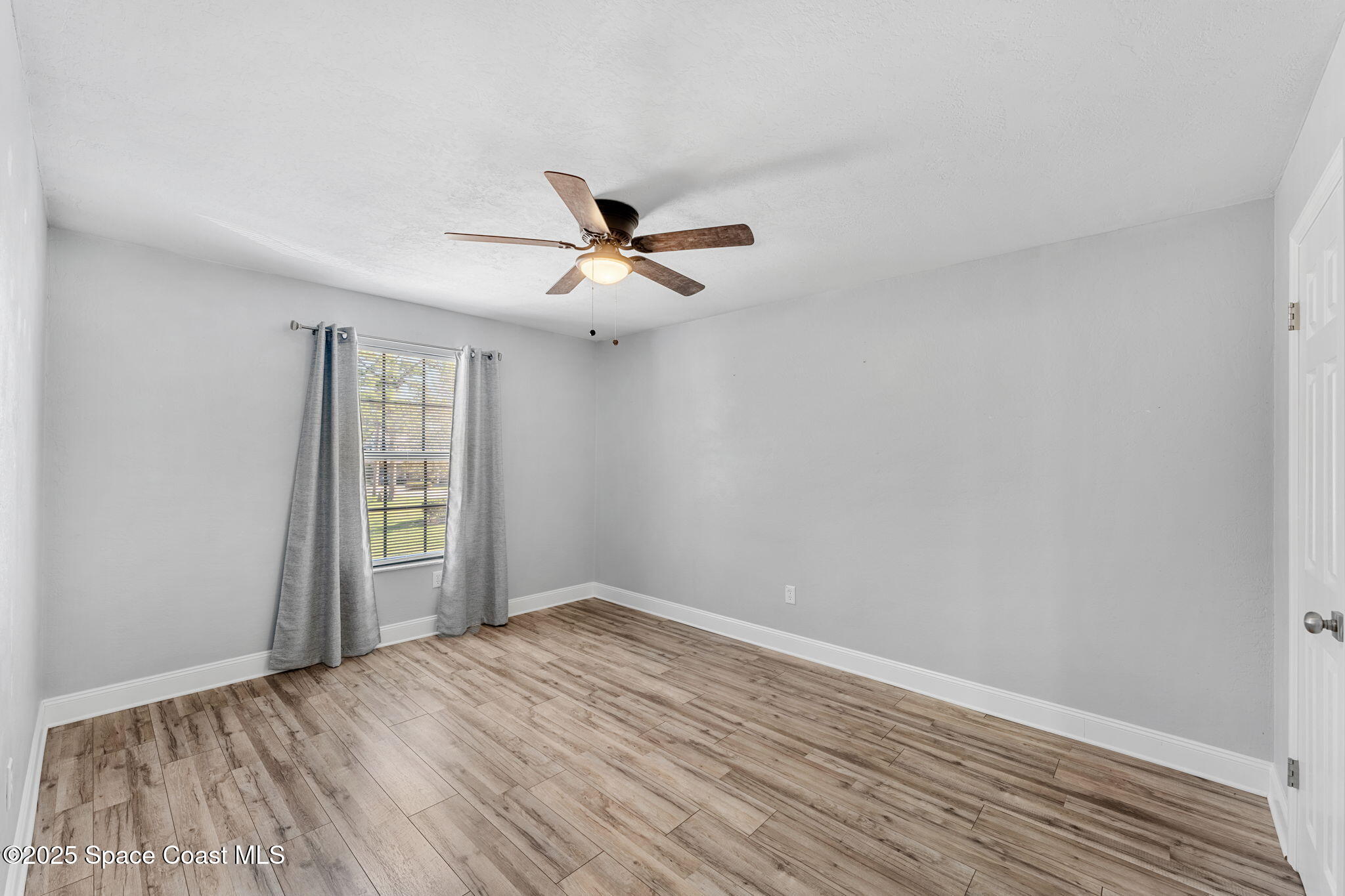 9017 Scarsdale Court, 28