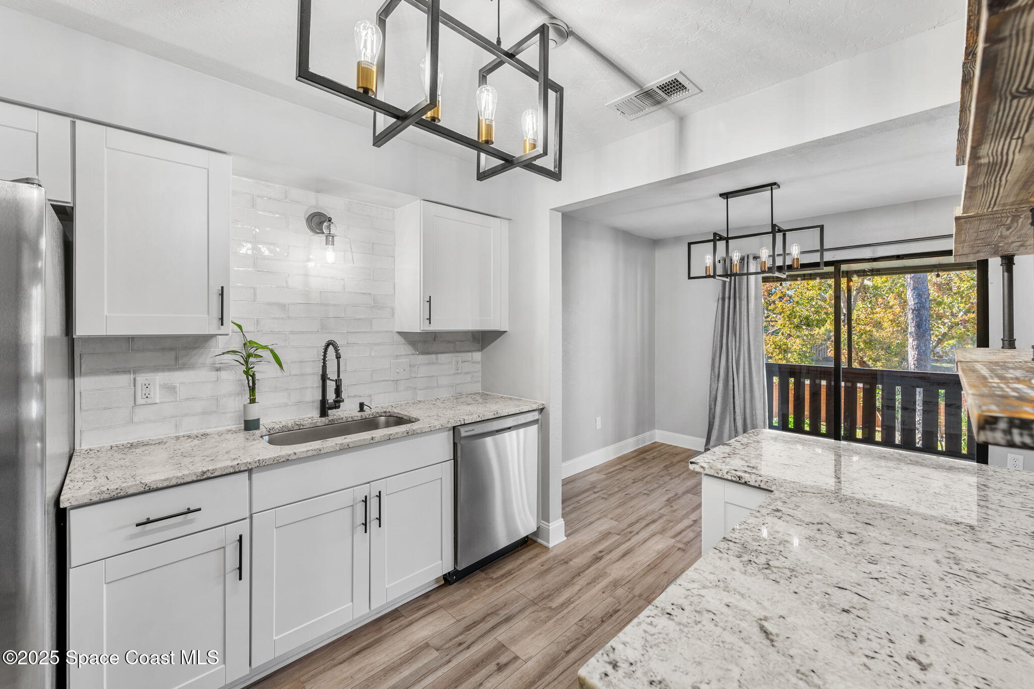 9017 Scarsdale Court, 28